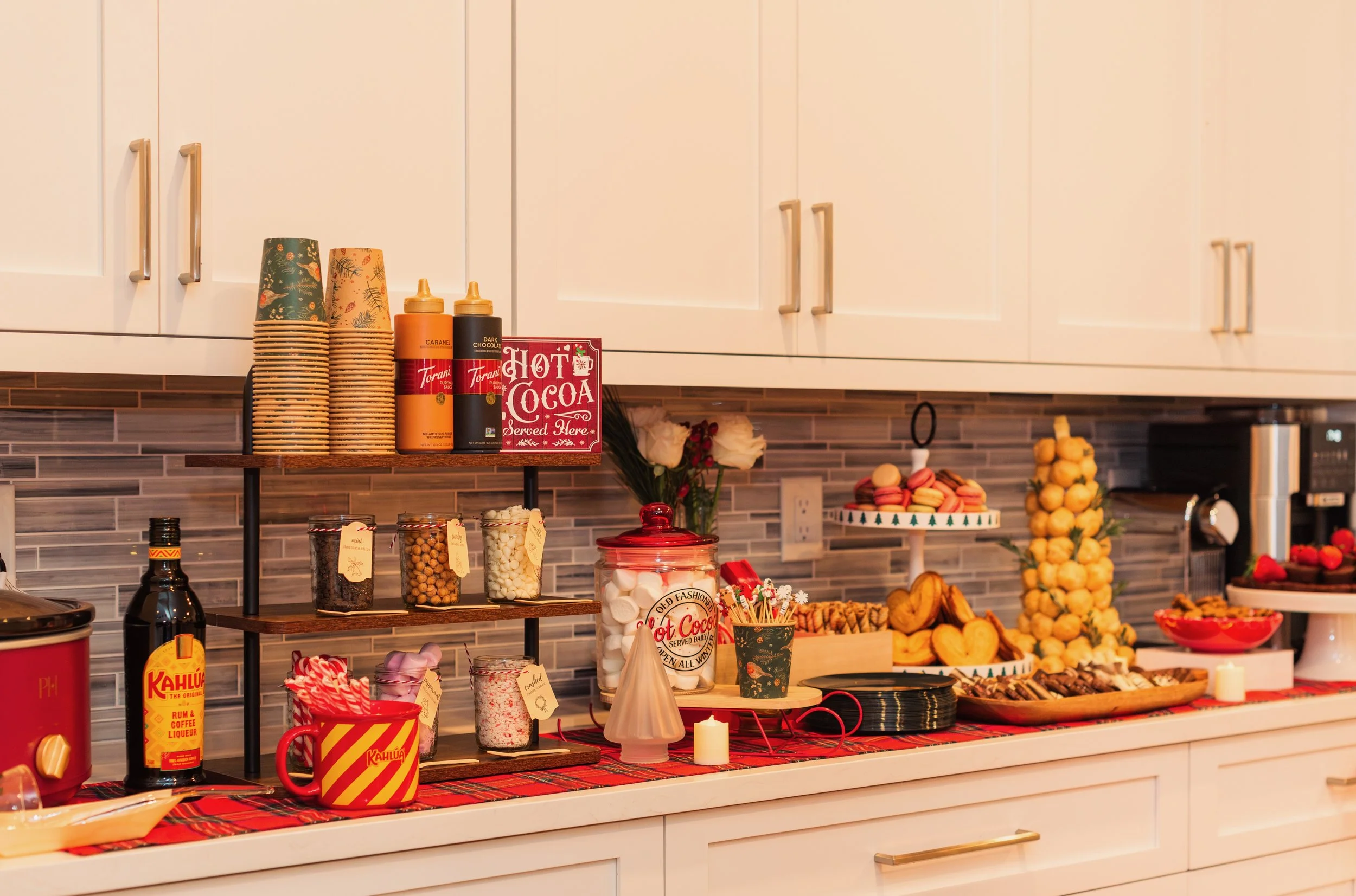 Black Fig & Collection Grazing Table 32081_10.jpeg