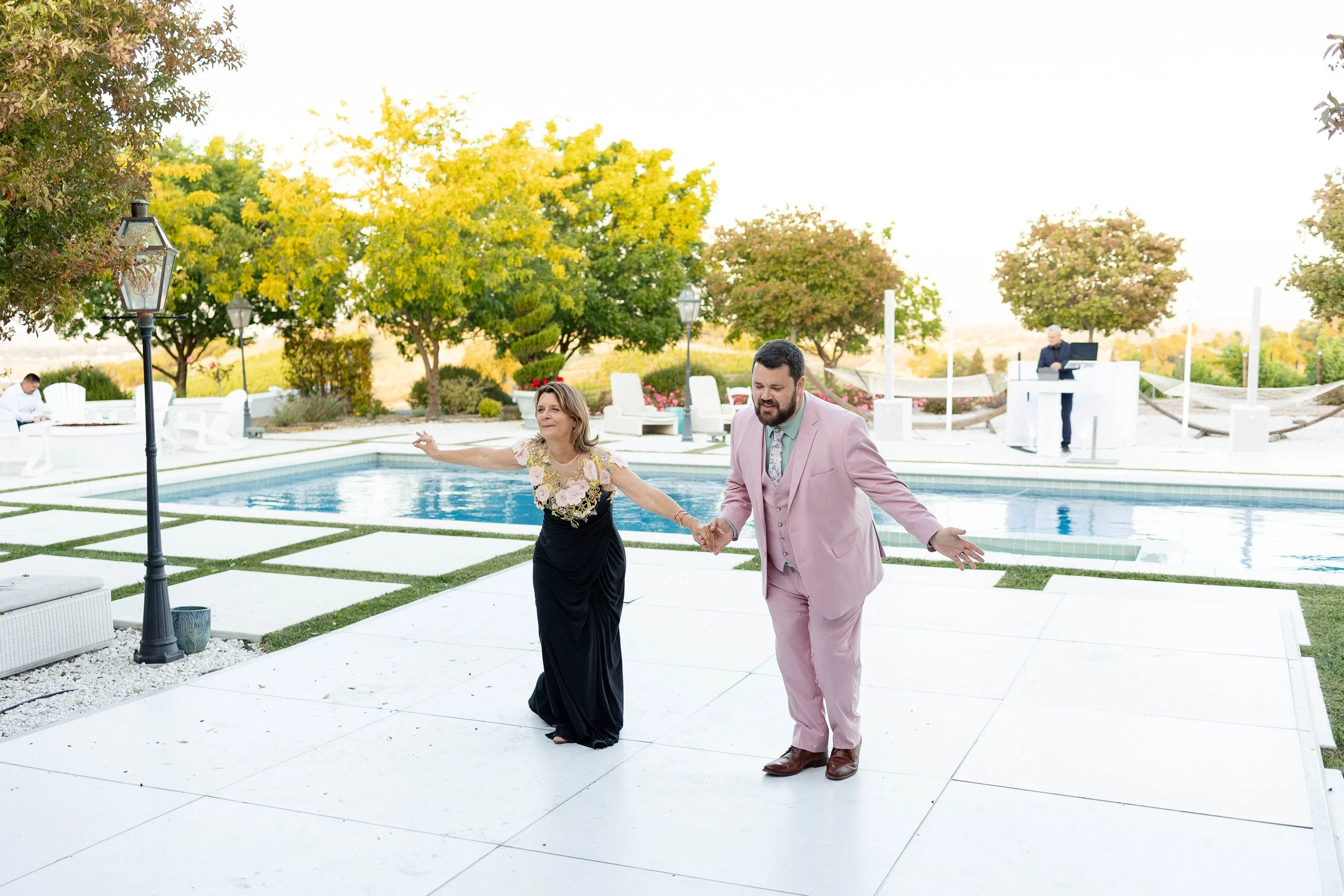 ReidWedding-SNEAKPEEKS-347.jpeg