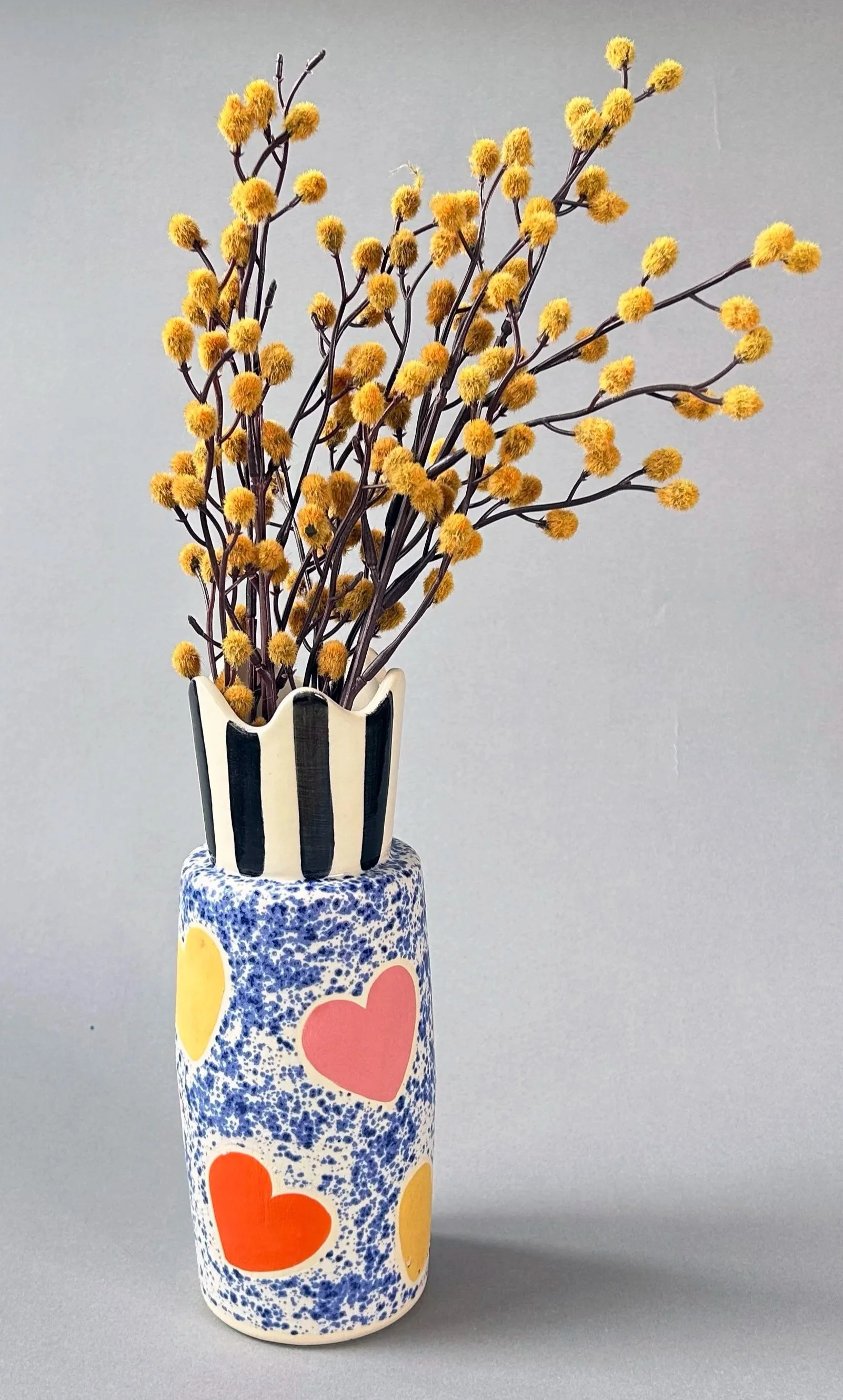 heart+vase+with+buds.jpg