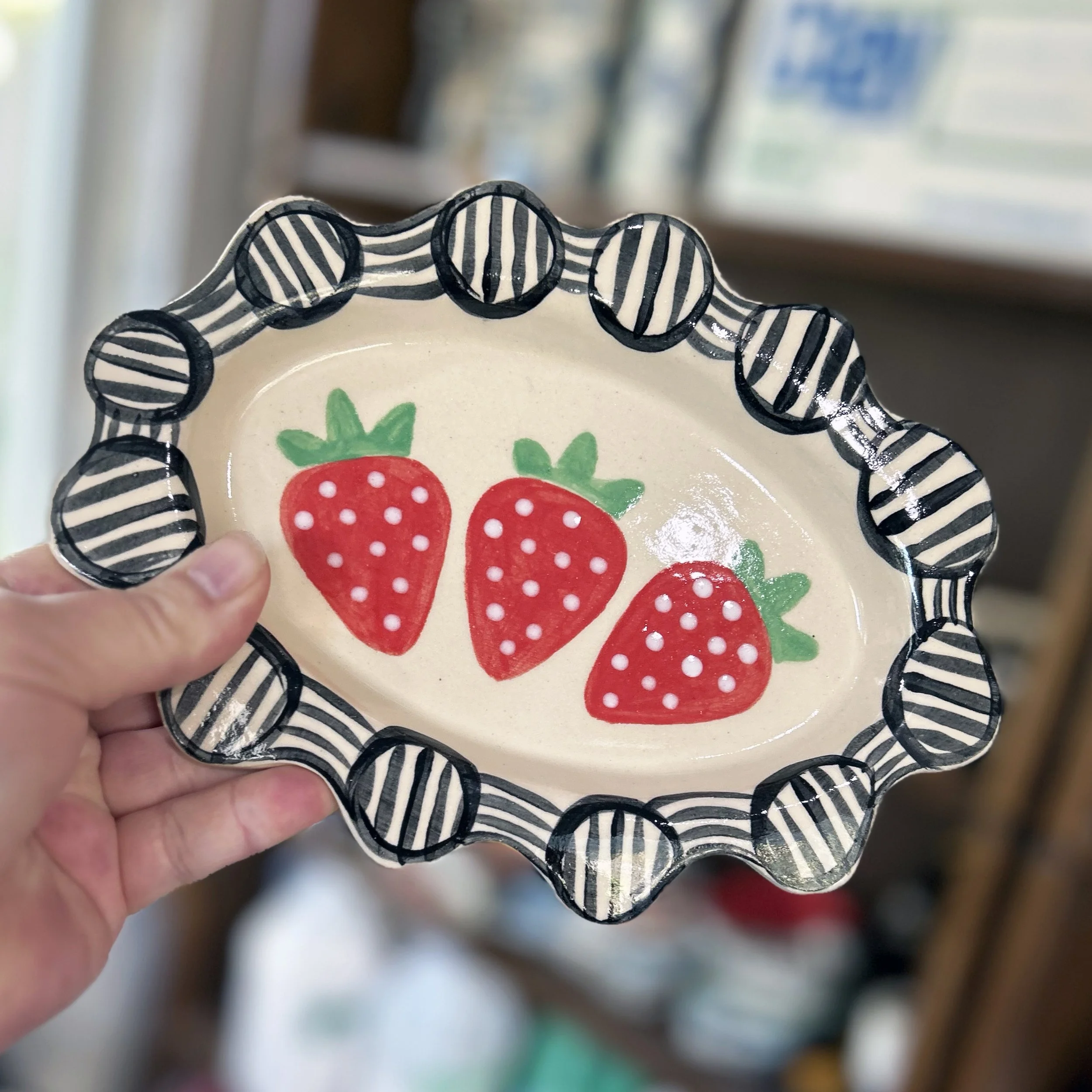 trinket bowl strawberry 2.jpg