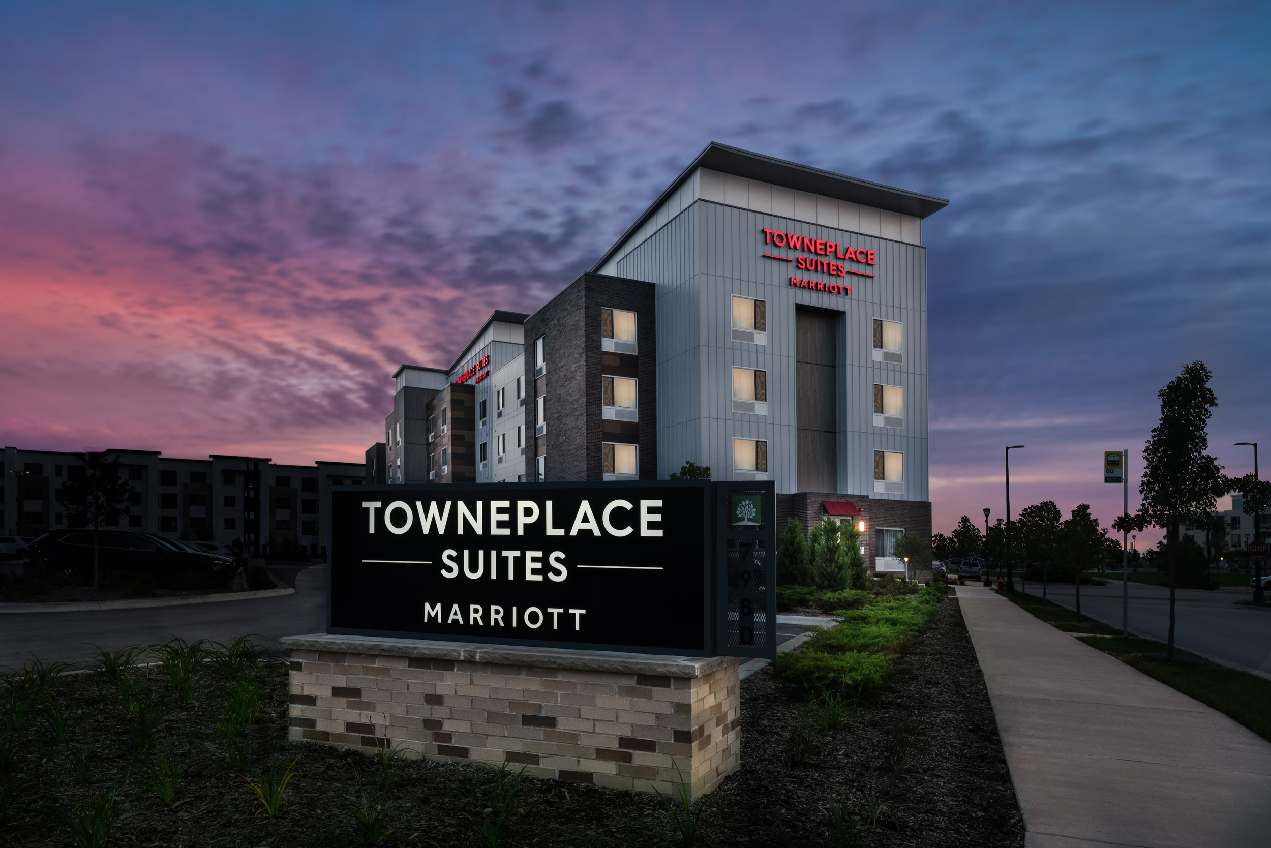 MARRIOTT TOWNEPLACE SUITES (OAK CREEK, WI)
