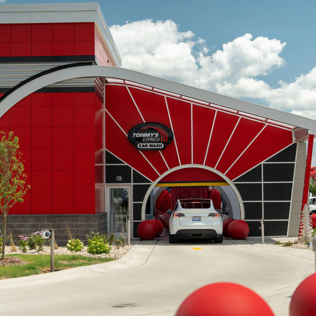 TOMMY'S EXPRESS CAR WASH (EAU CLAIRE, WI)