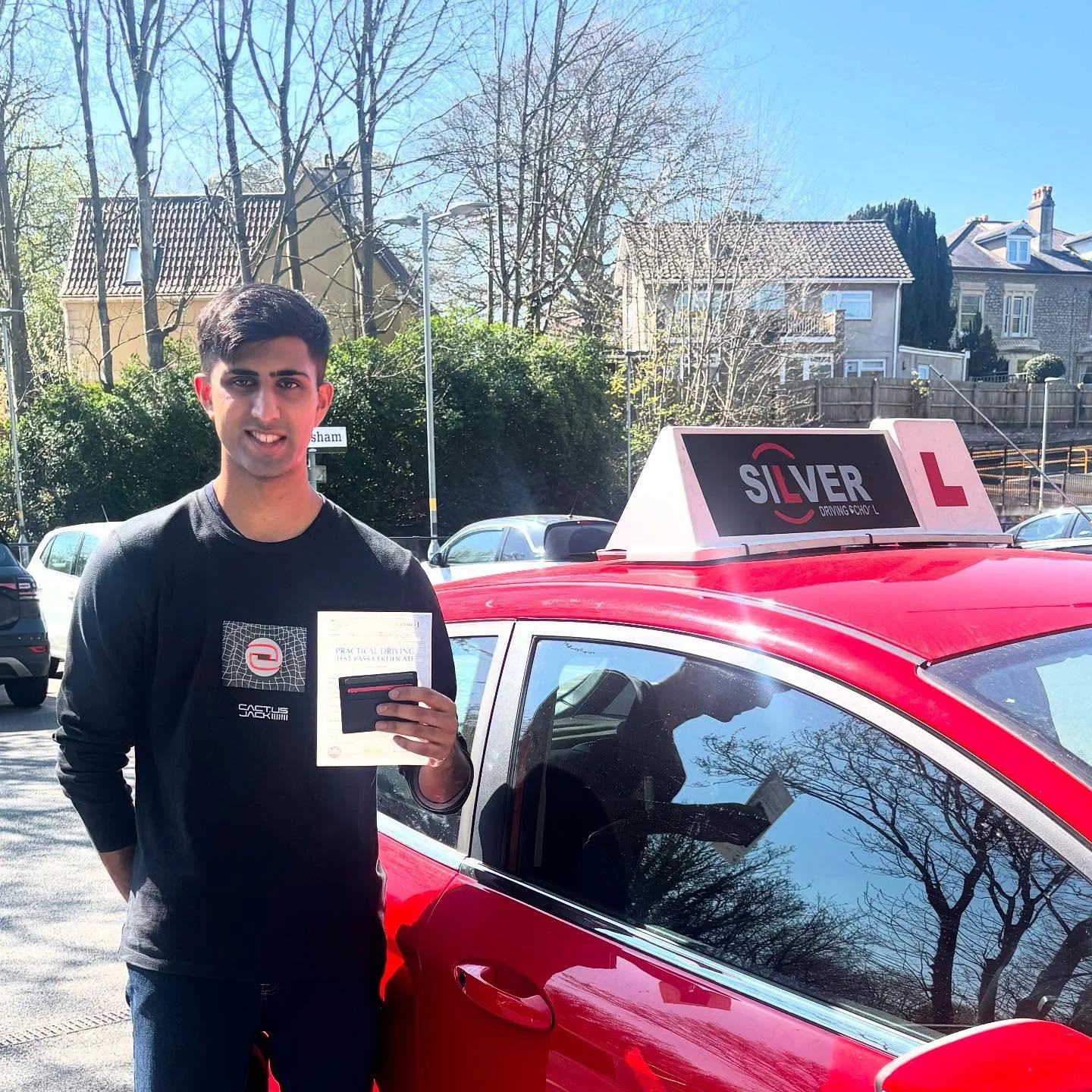 Huge Congrats to Taran for passing his test 1st time! 👏🎉
