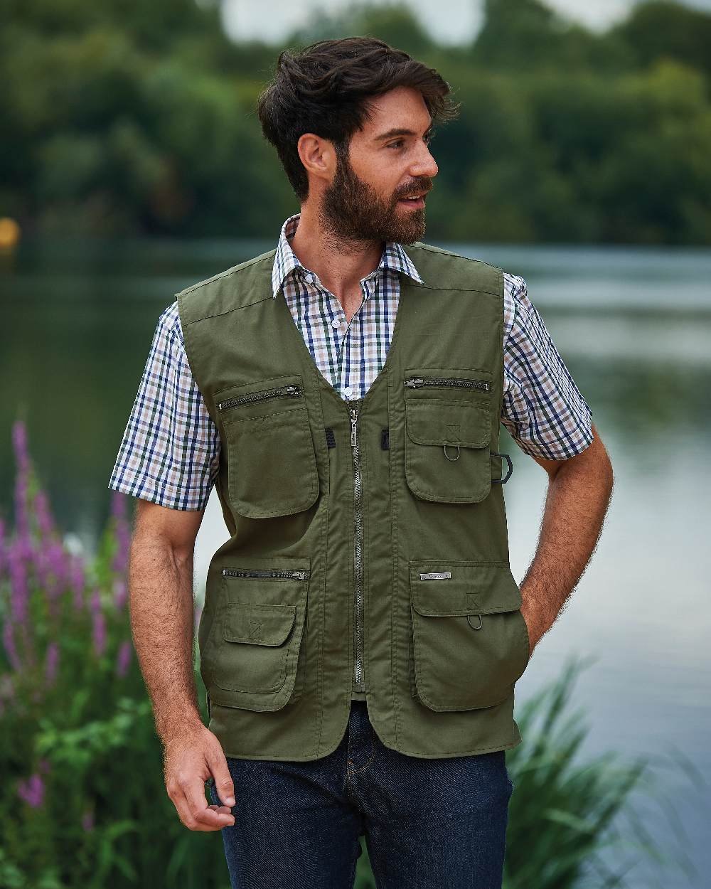 Champion-Dale-Gilet-Olive_03.jpg