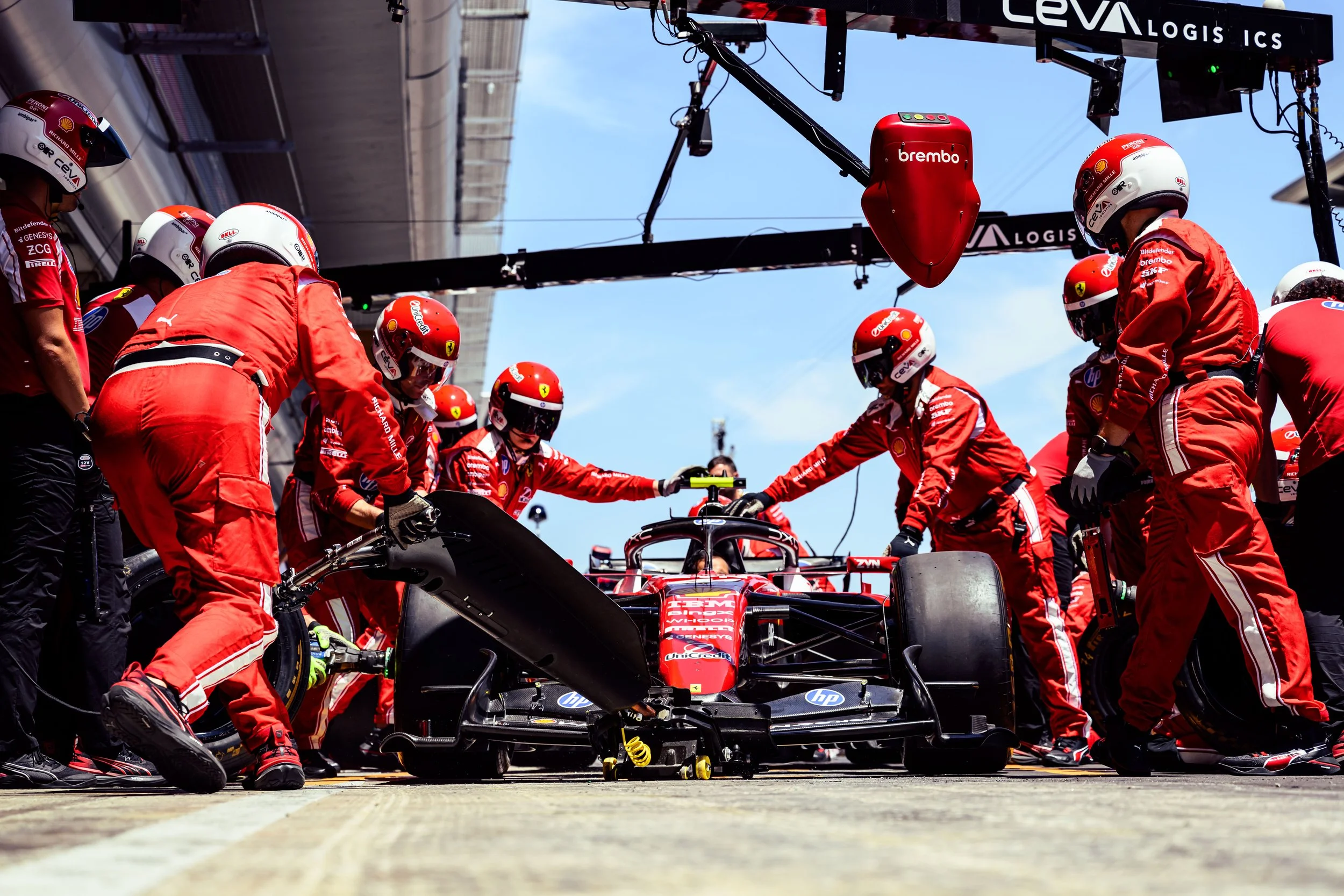 Lewis_Hamilton_F1 Barcelona_1900.JPG