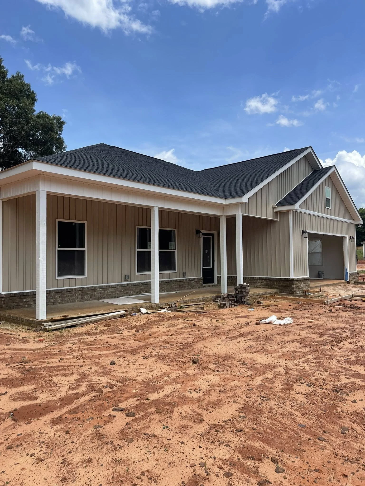 Exterior lot 21.jpg