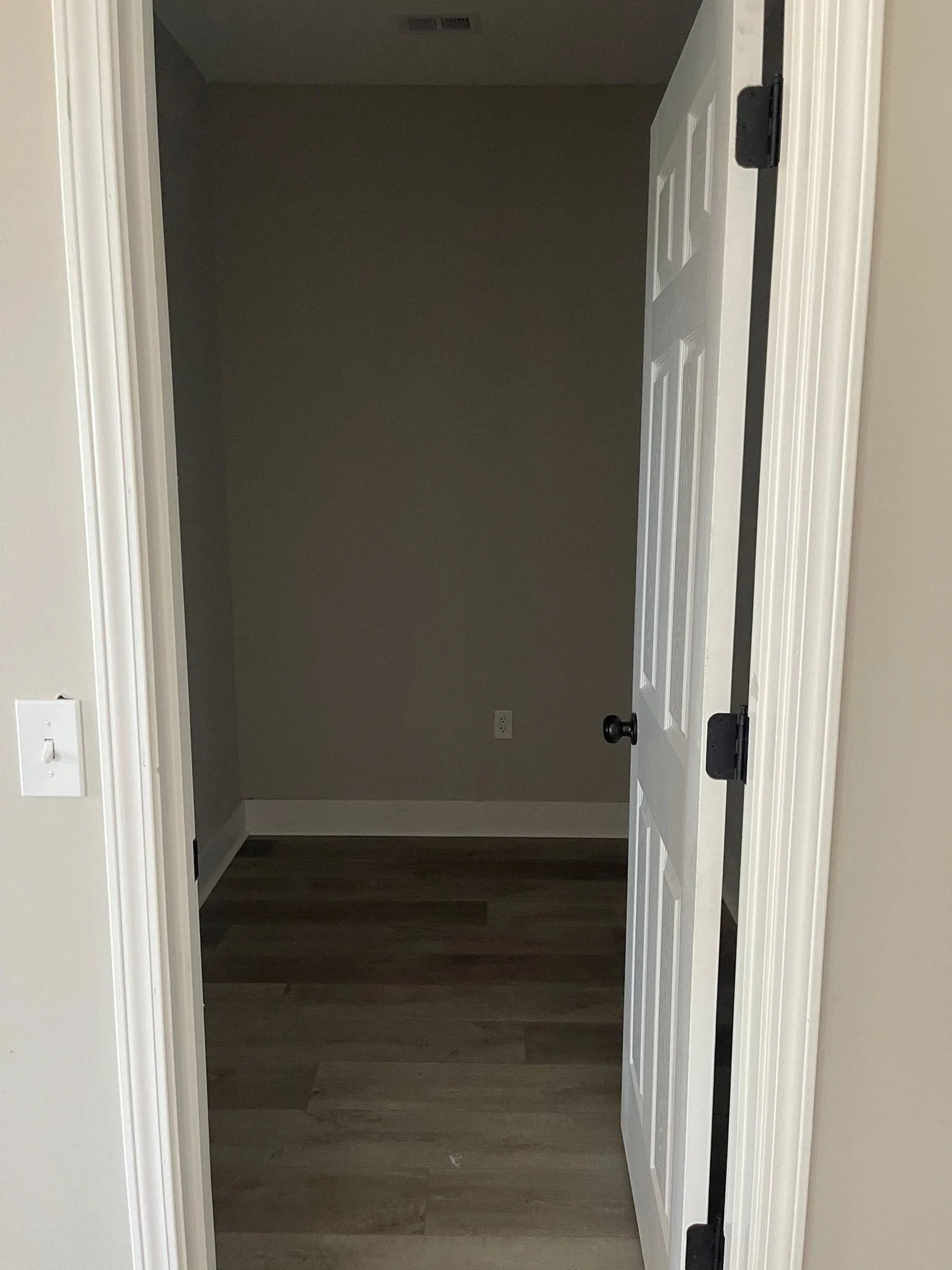 Master closet lot 21.jpg