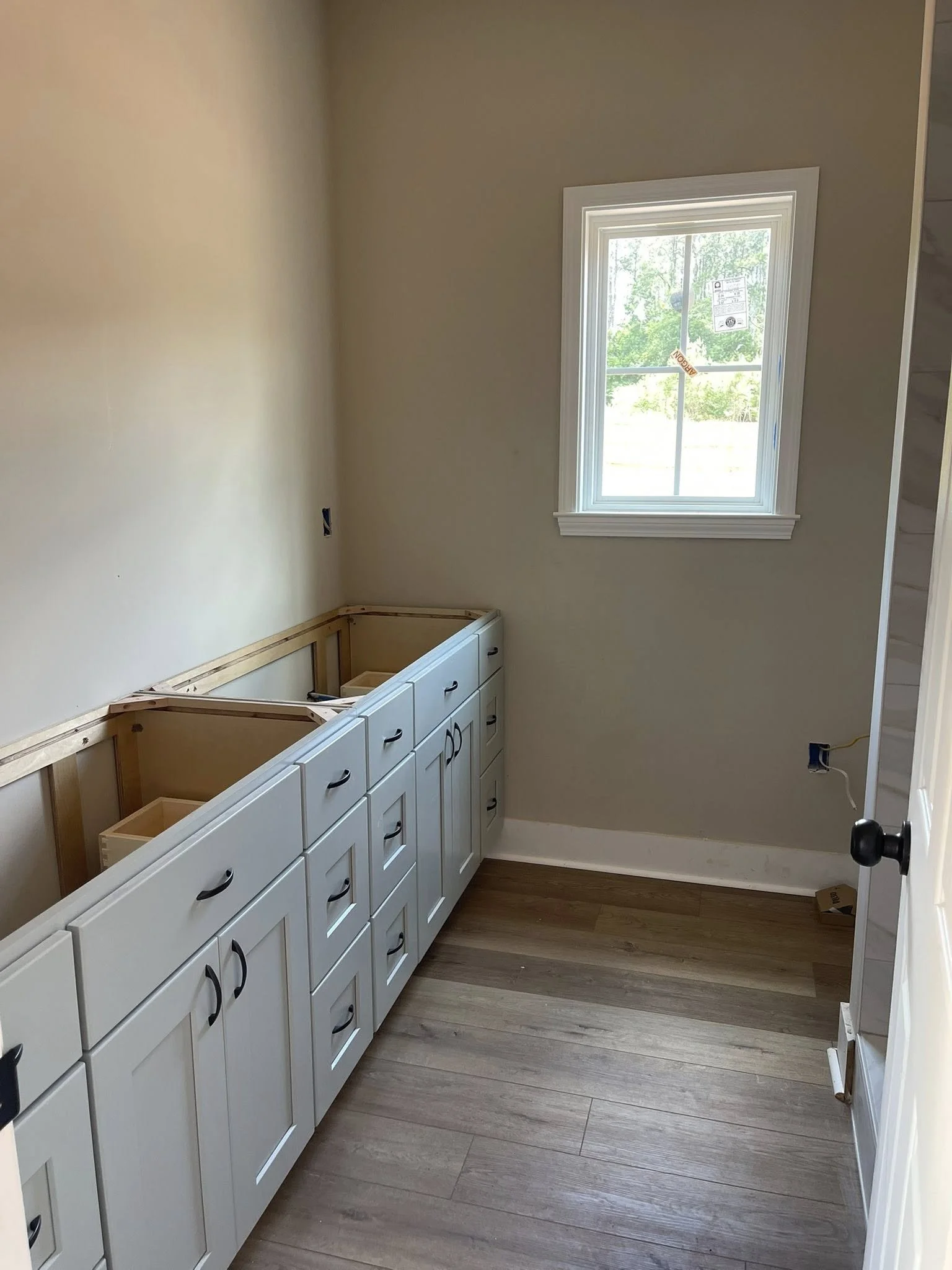 master bath lot 23.jpg