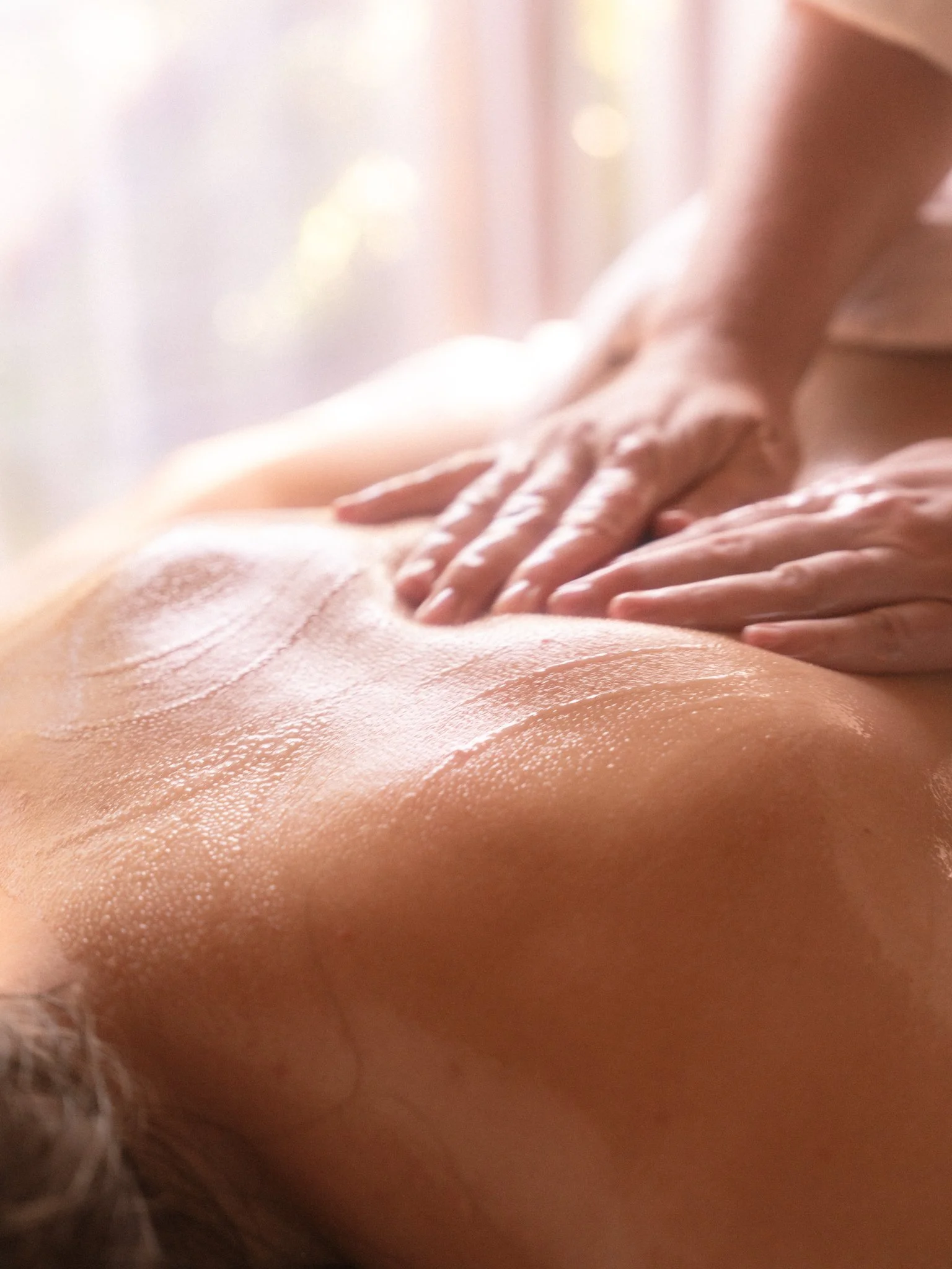 Traditional Ayurvedic Abhyanga oil therapy in Ojai, CA
