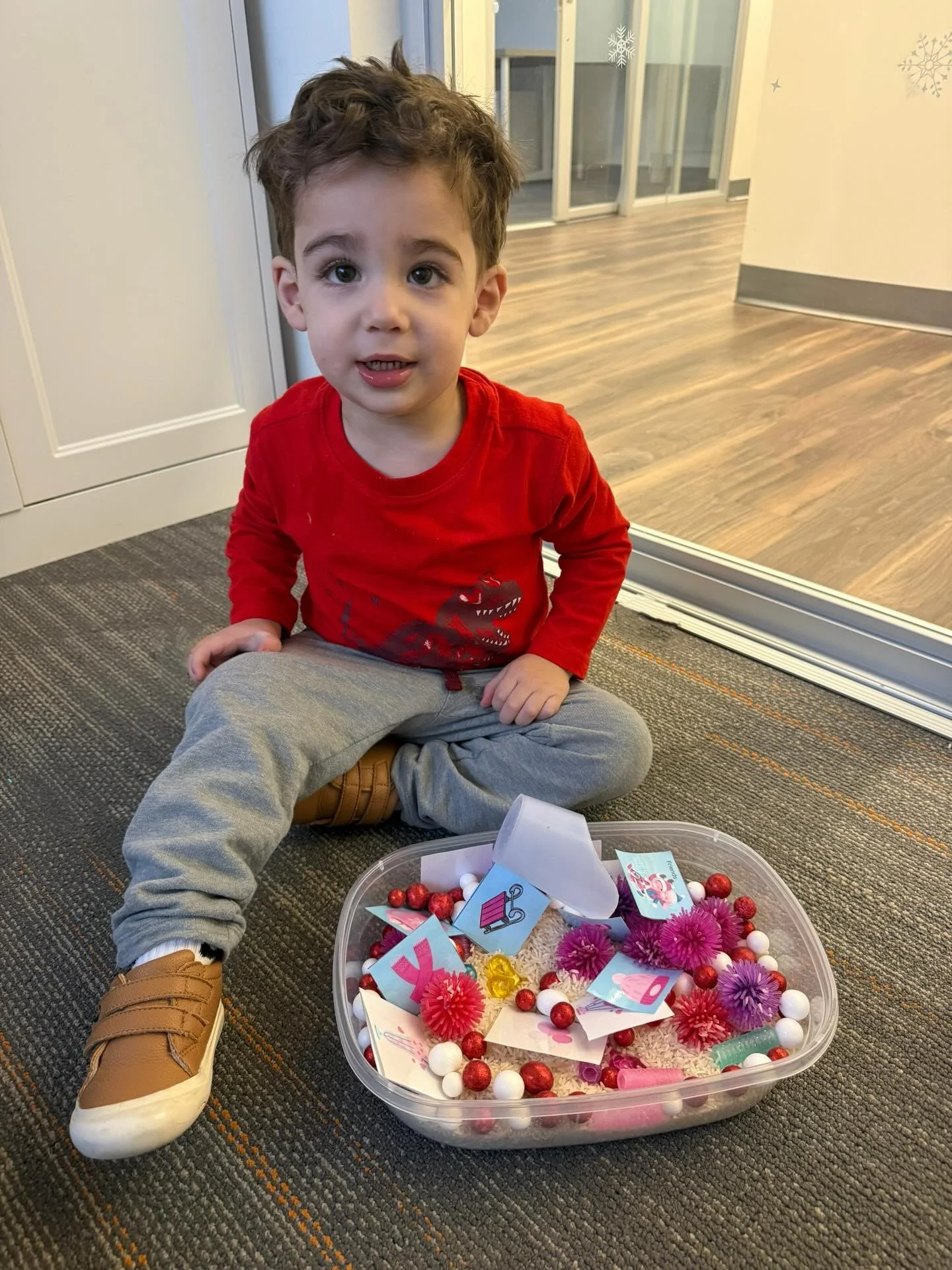 Love is in the air at Little Light Speech Therapy! 💕✨ Here&rsquo;s a little sneak peek at what our little loves worked on this week while celebrating Valentine&rsquo;s Day! From festive crafts to themed activities, every moment was thoughtfully desi