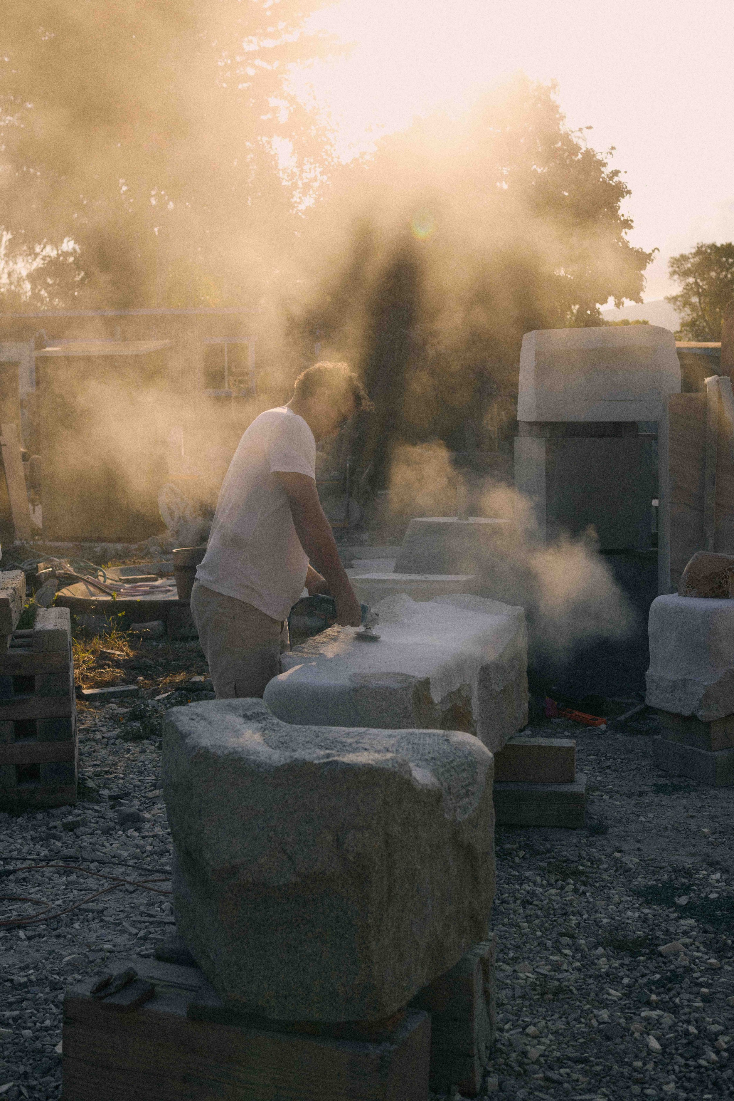 8M0A9408_NG x BRAD GOLDEN.jpg