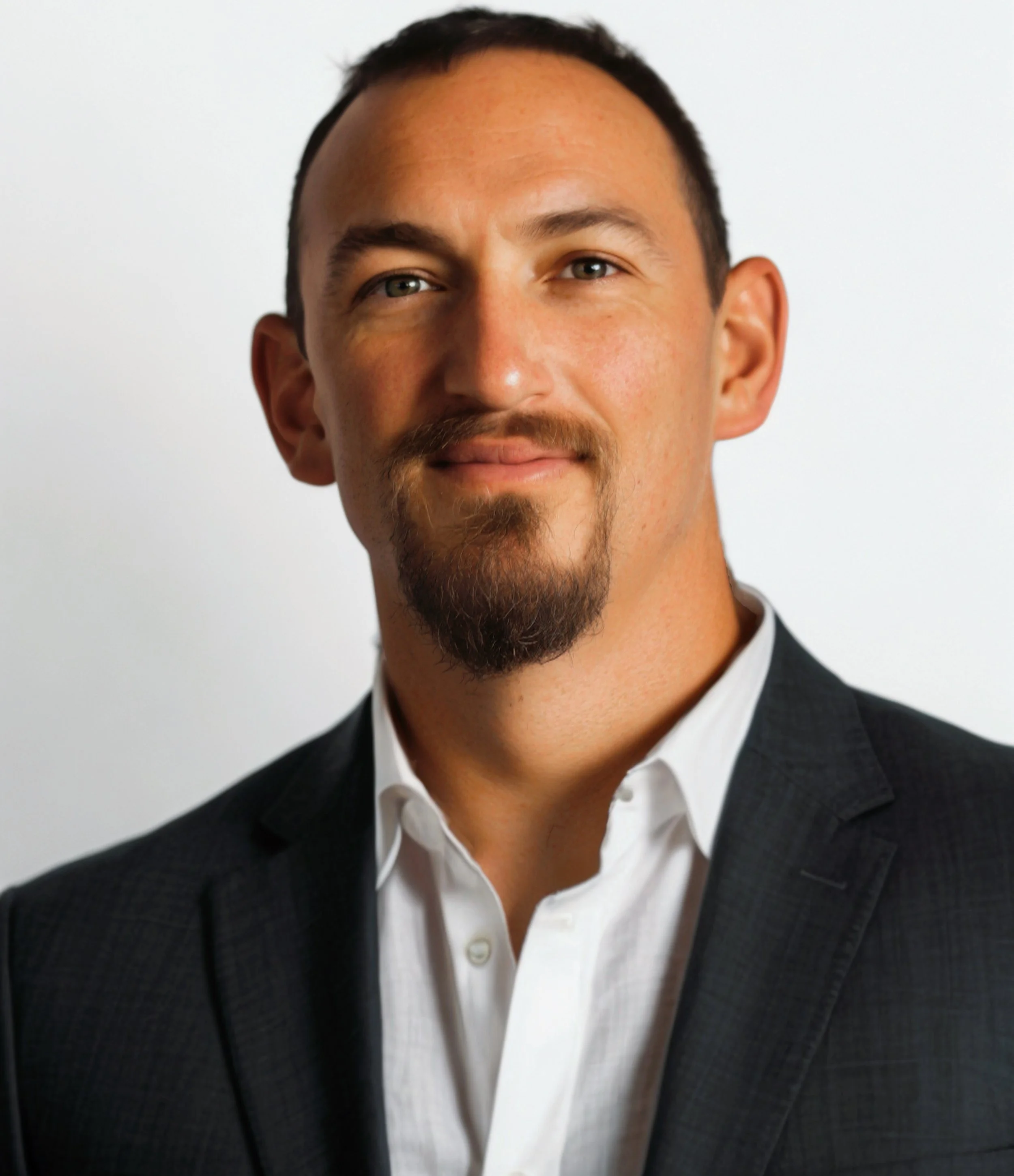 Image of man in suit