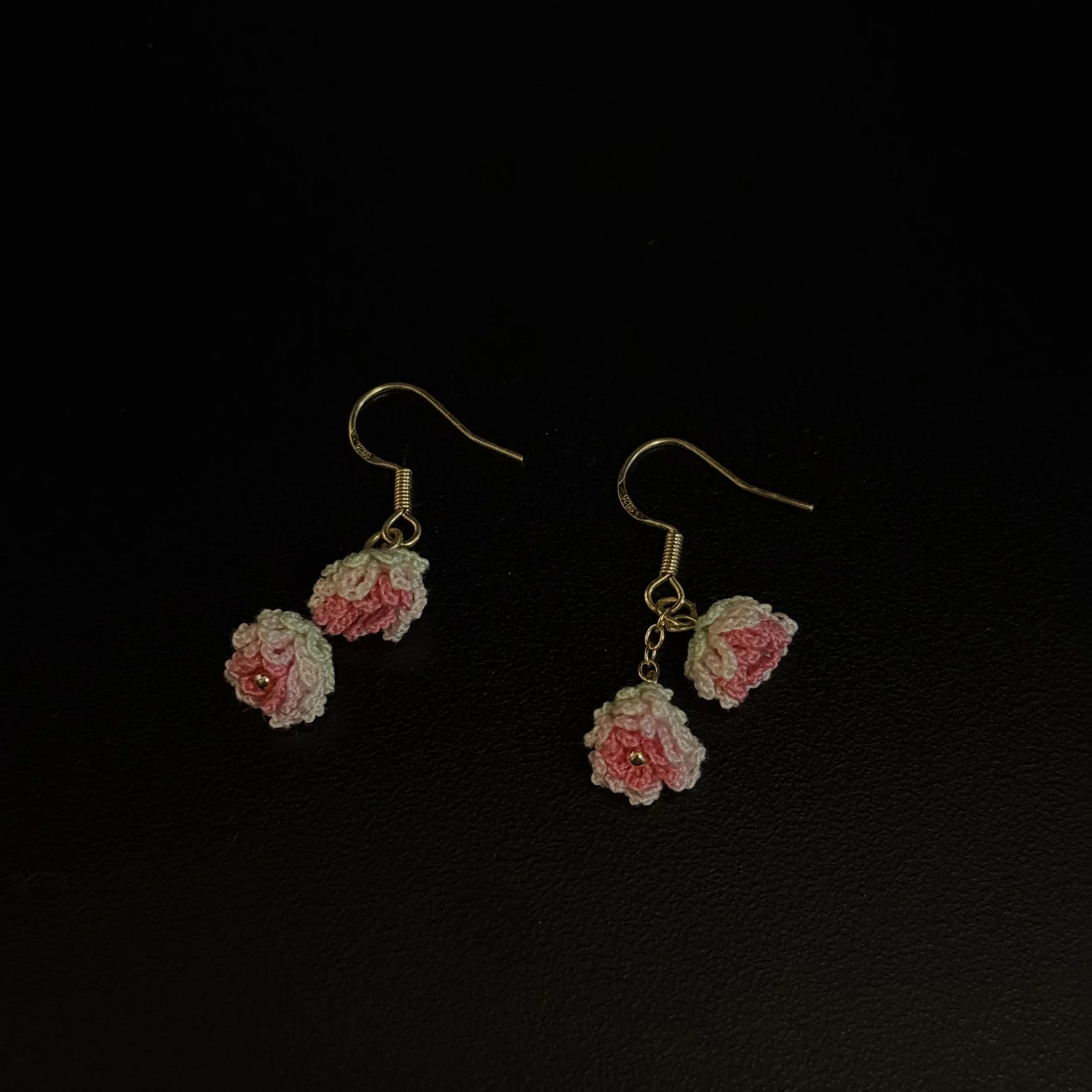 Beauty of Roses Earrings