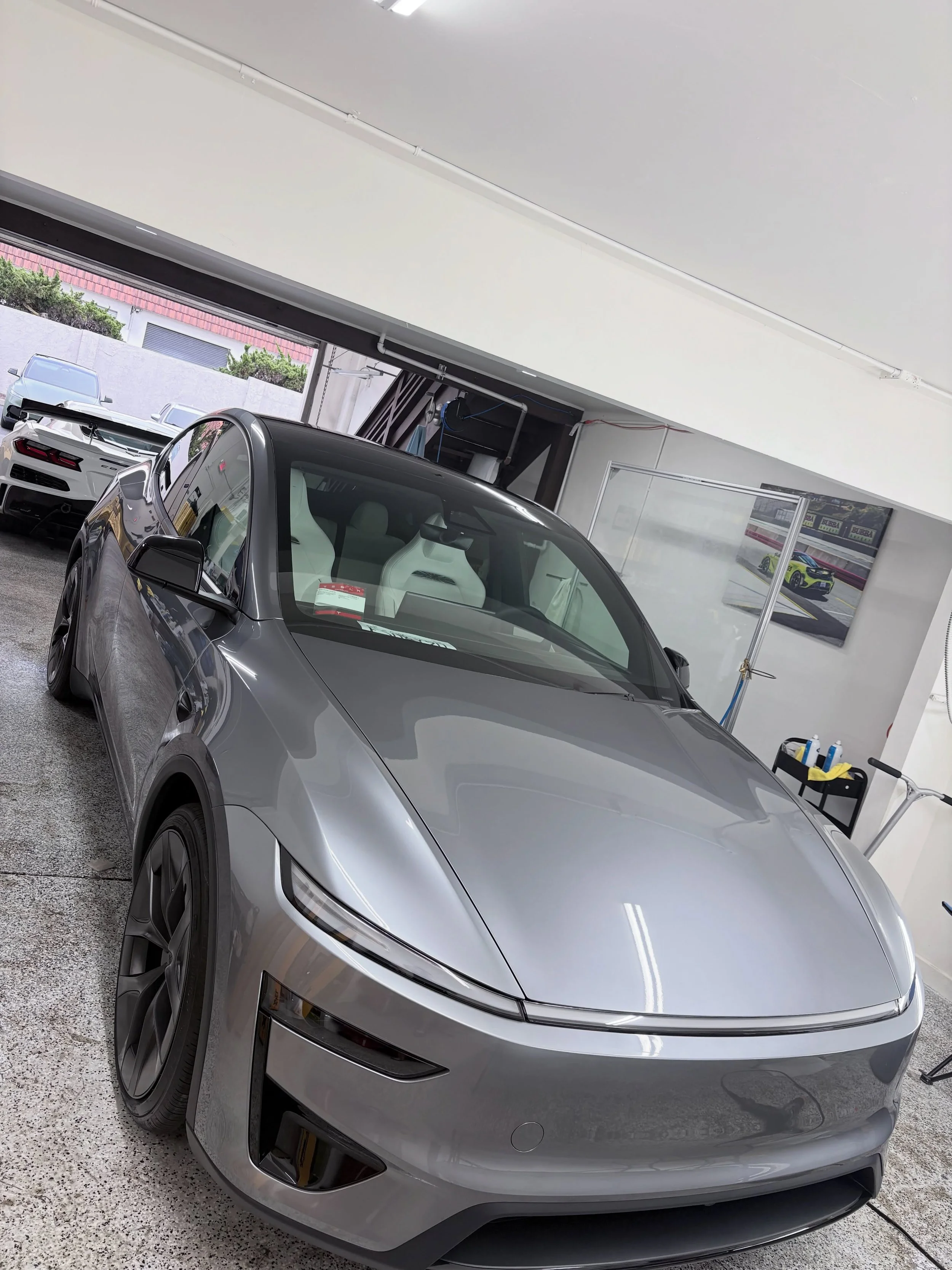 Model Y Performance came in today for our @xpel front end paint protection film and full body ceramic coating coverage

We offer the full lineup of #xpel products here @ea_tintppf so if you&rsquo;re looking for quality every time we have you covered
