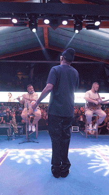 RESENHA_3.gif