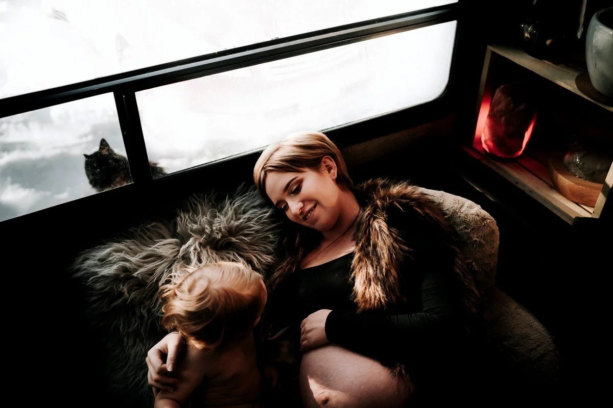 Remember that one time I photographed a whole maternity session in an RV? Still a favorite! Tiny home and van/RV folks, don't think you can' t have a gorgeous in home session, too! You absolutely can!