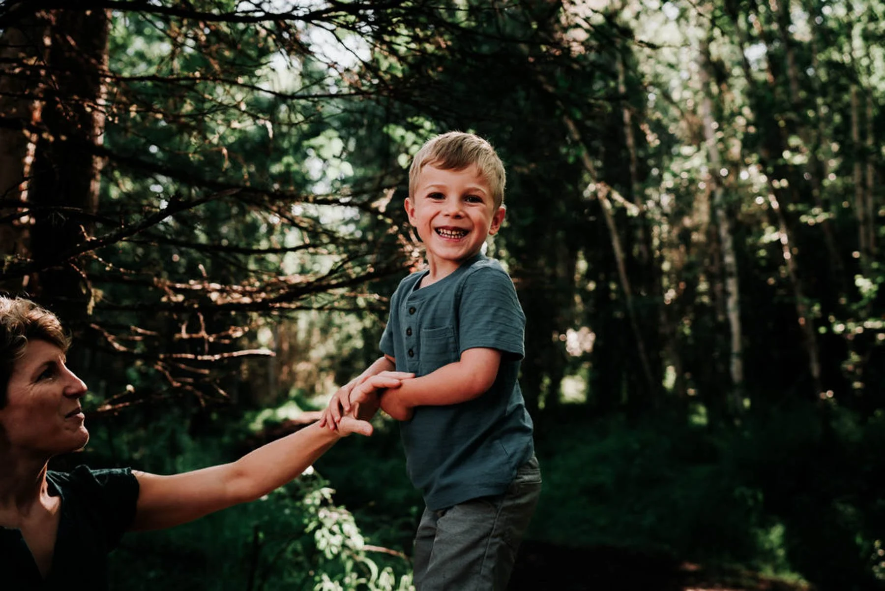 harrisonburg-family-photographer-eagle-river321.jpg
