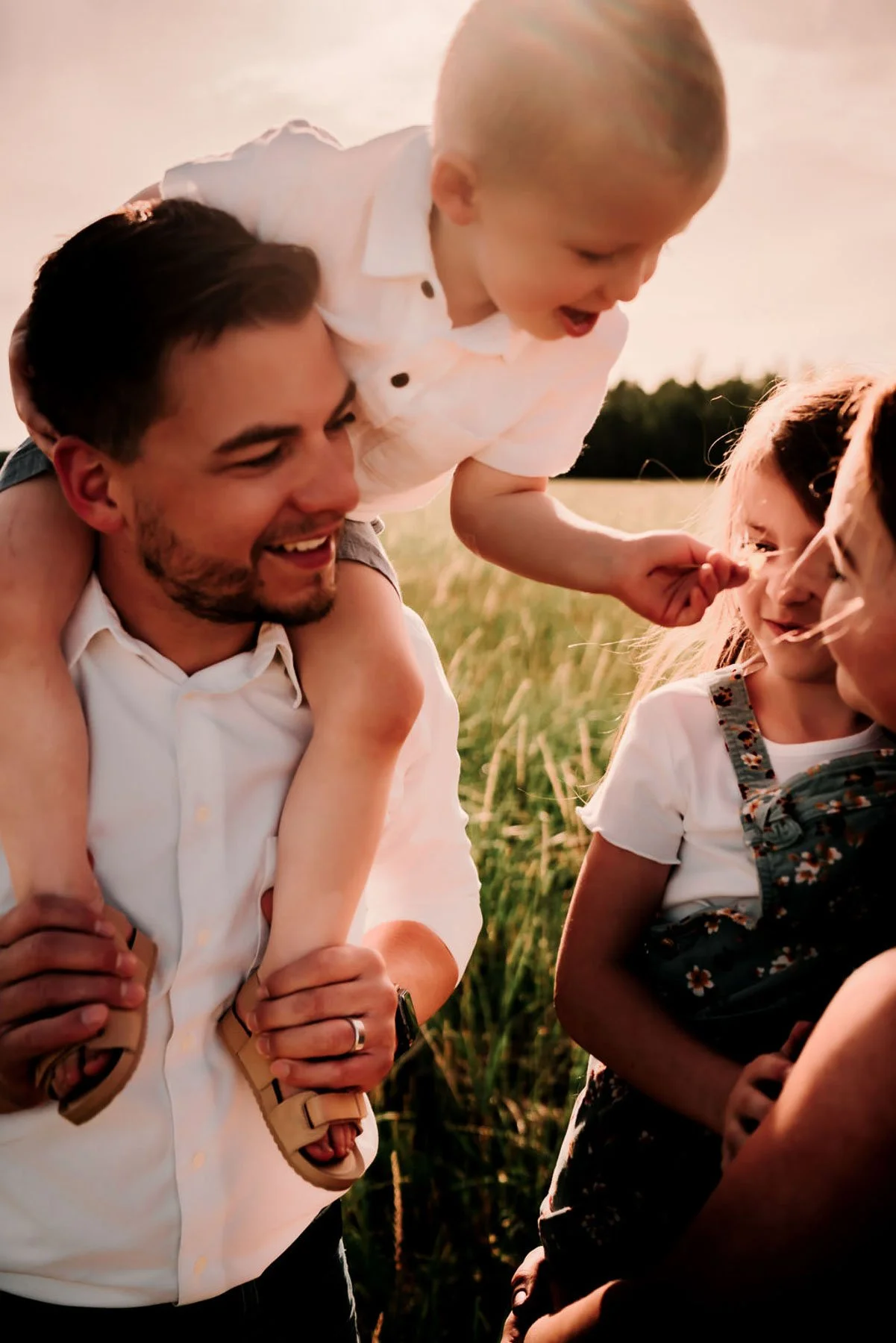harrisonburg-family-photographer-2025-00165.jpg