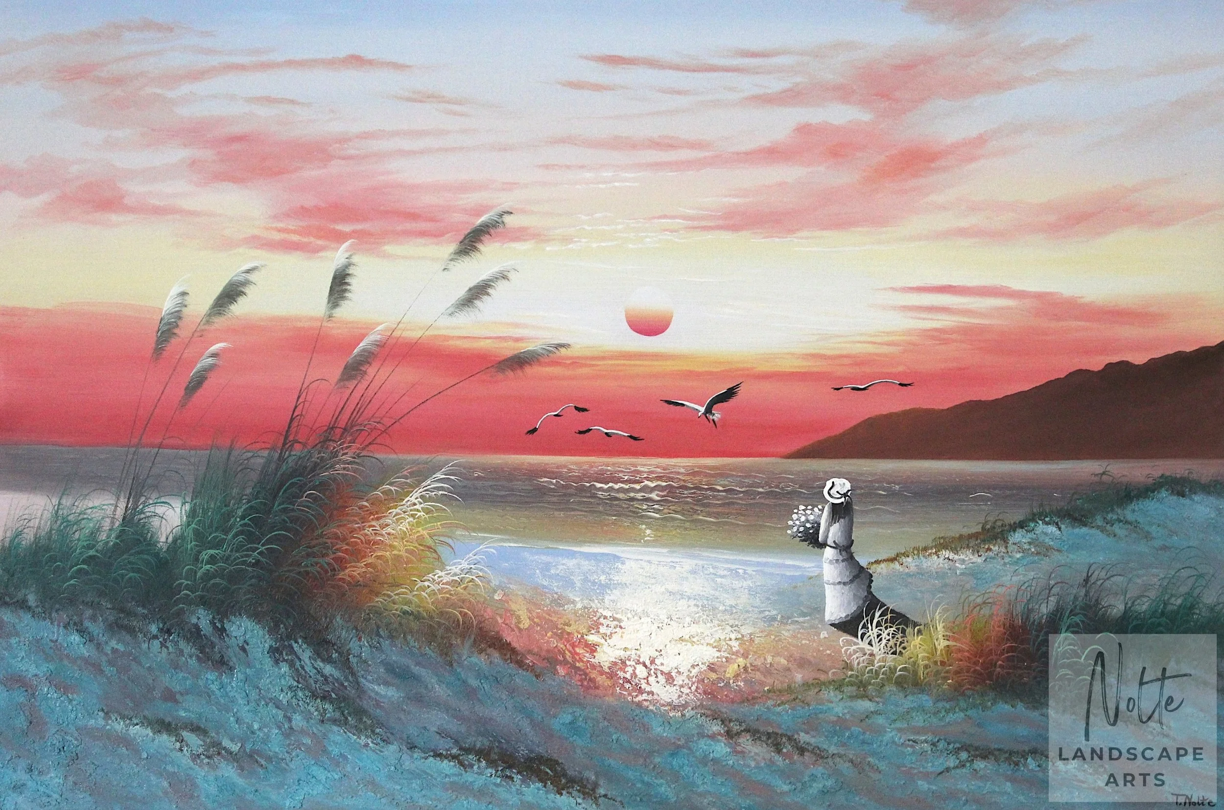 Handgemaltes Ölgemälde einer melancholischen Strandlandschaft voller Gräser mit einer schwarz-weiß gemalten Frau am Strand, die Blumen hält und alleine am Strand unter einem rosa Sonnenuntergang steht.