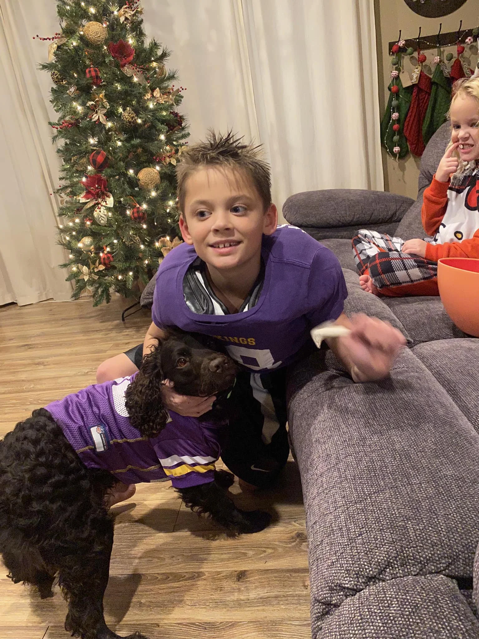 Yes - I can be a Viking fan AND be WI state dog 