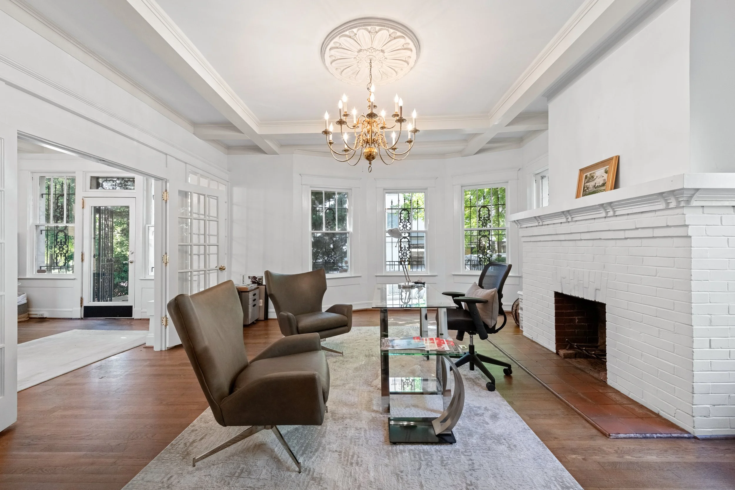 56 17th St NE-34.jpg