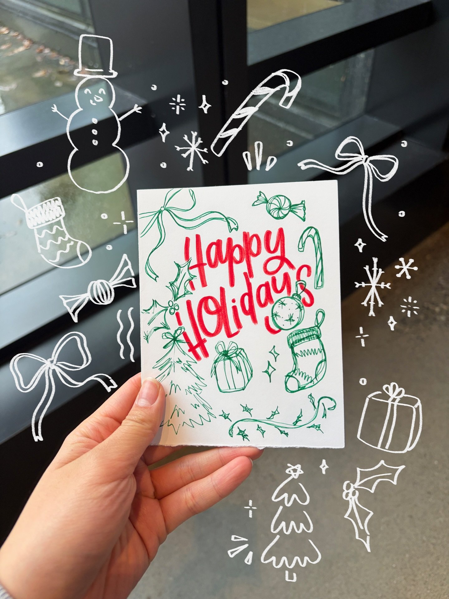 Happy December ☃️❄️💫🎄🌟 It&rsquo;s officially time to make cards for the holiday card drive 📫
&bull;
&bull;
#holidays #christmas #cards #diy