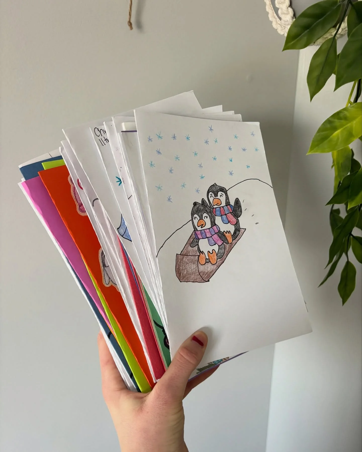 Adorable Christmas cards from our PA chapter lead, Rebecca! 🎄Our holiday card drive has concluded and we&rsquo;re looking forward to delivering all the cards to the senior living homes this week ❤️ Thank you to everyone who contributed! 
&bull;
#car