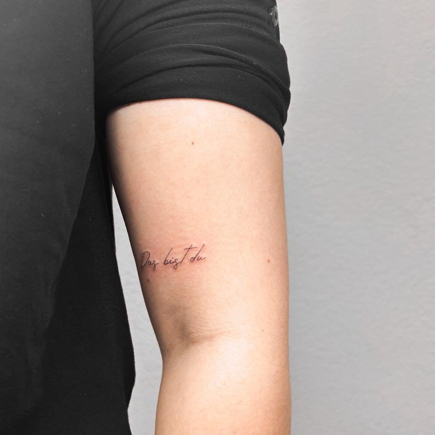 A little dainty fine line script✨

#finelinetattoos #femaletattooartist #finelinework #finelinerart #kansascitytattoos #kansascity #kclocal #freshink #freshinktattoo #scripttattoo #finelinescript #scripttattooinspo