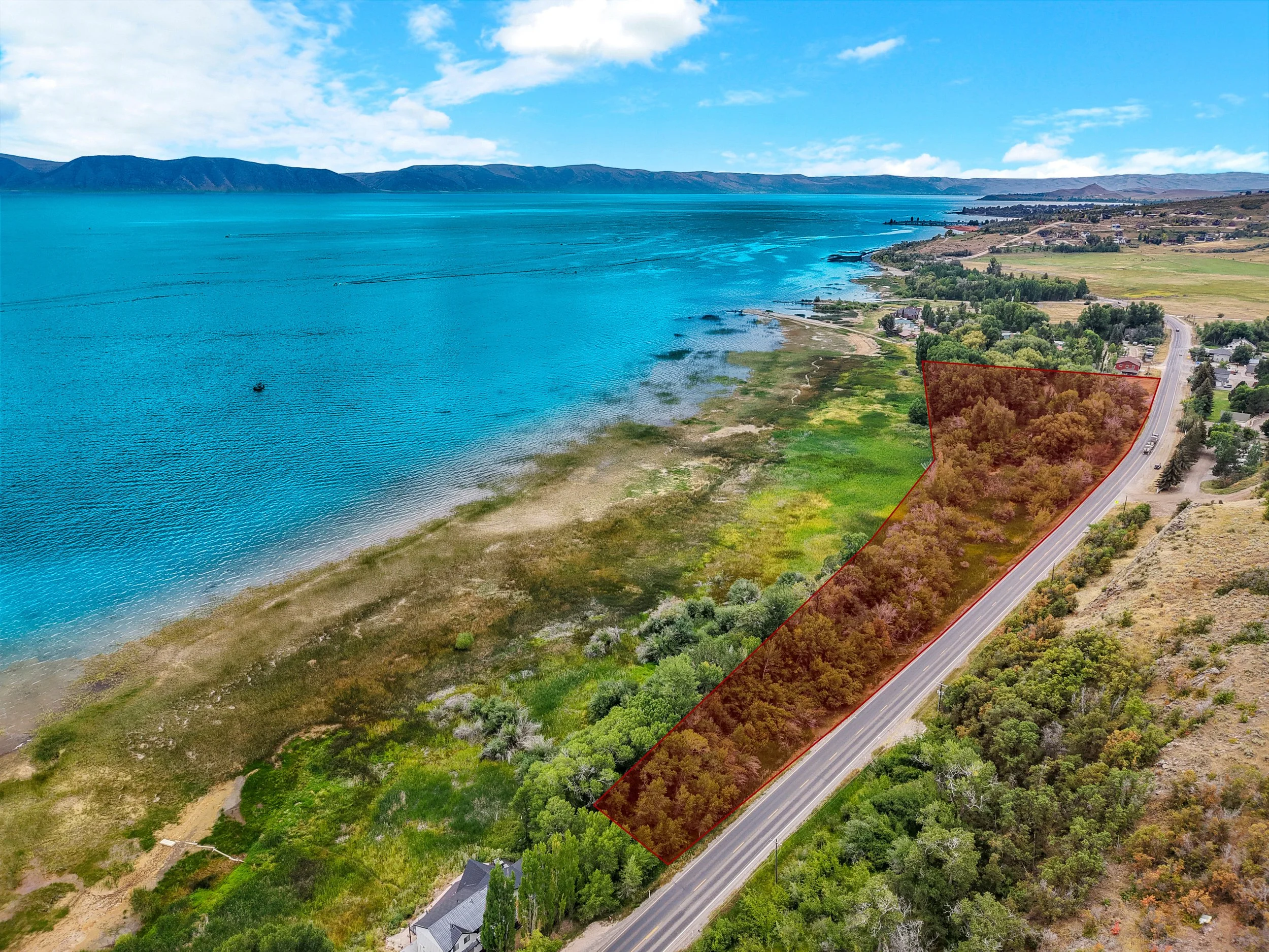 08 2220 S Bear Lake Blvd.jpg