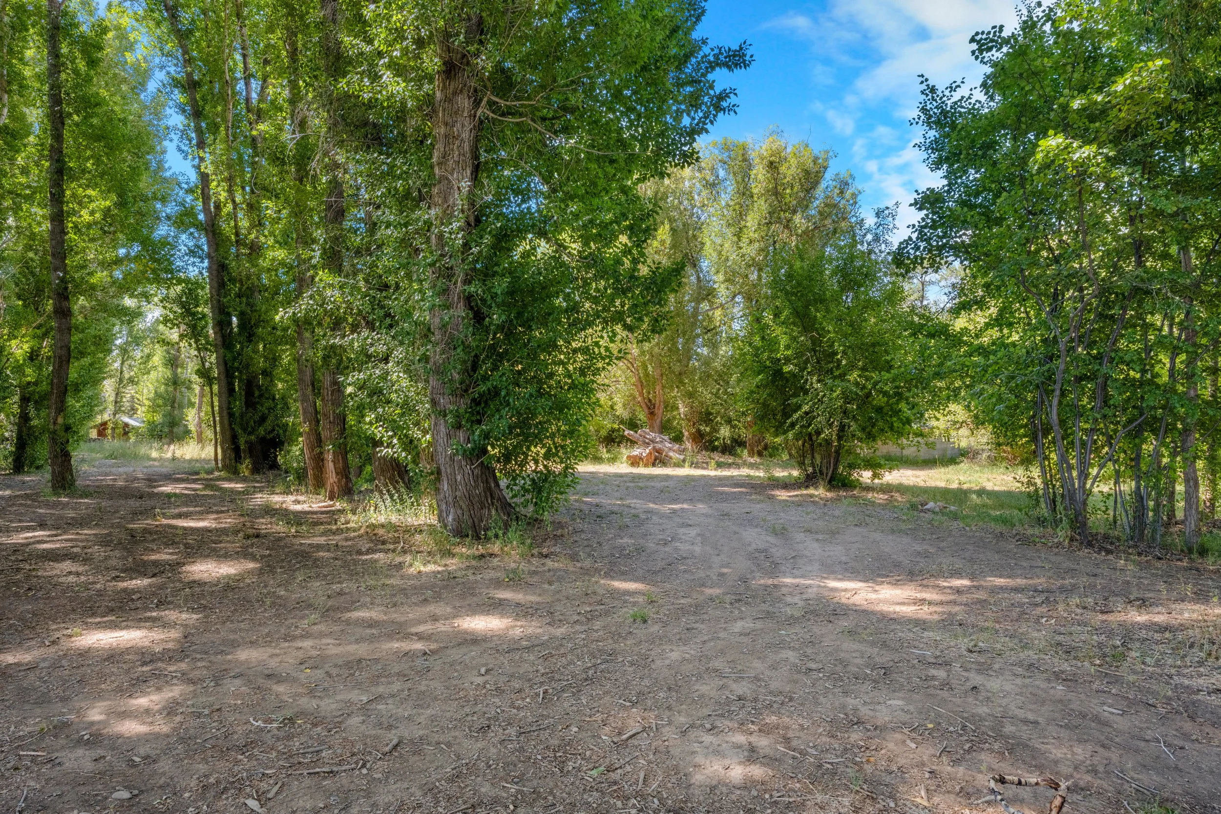 05 2220 S Bear Lake Blvd.JPG