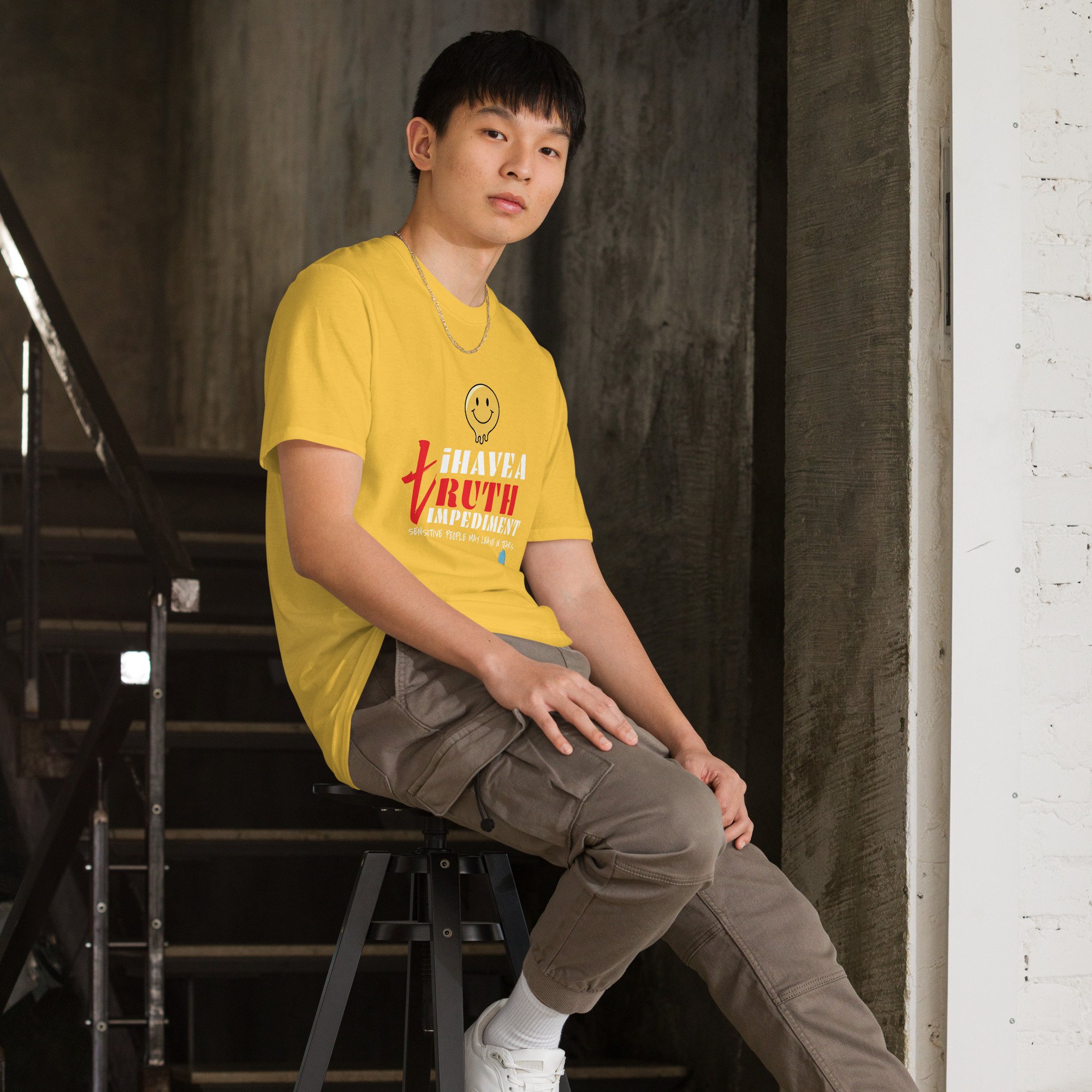 unisex-basic-softstyle-t-shirt-daisy-right-front-6873667929f22.jpg