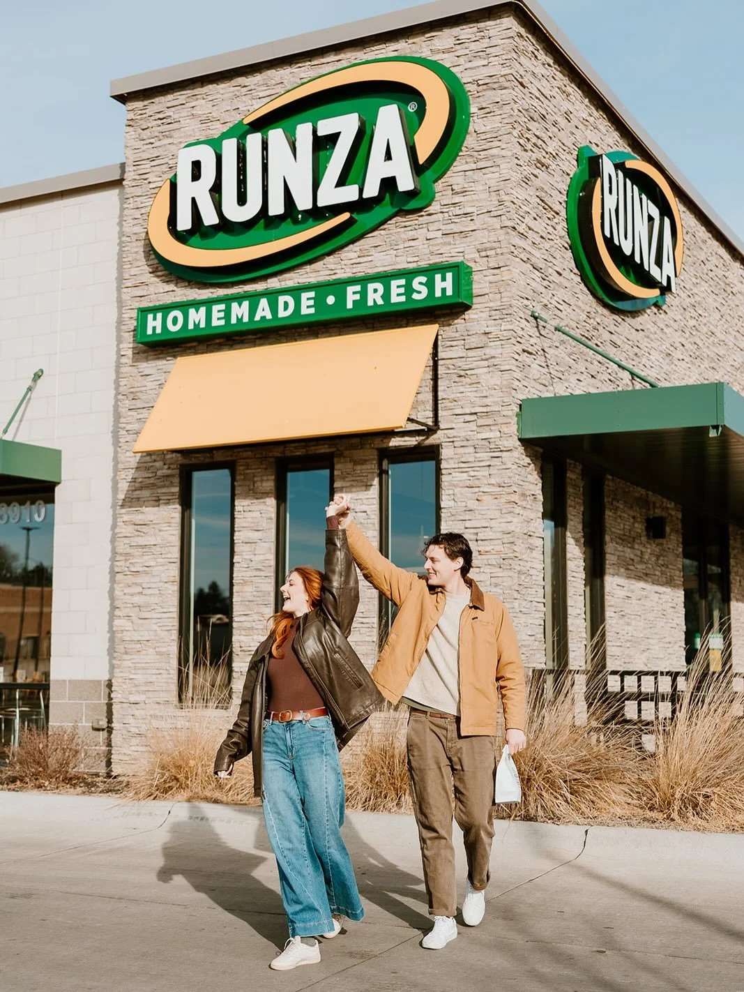 Reminiscing this fun day with @claireandconnor &amp; @keiraneviusphotography at Runza 🦖

#runza #runzaphotoshoot #runzaphotos #couple #couplesphotoshoot