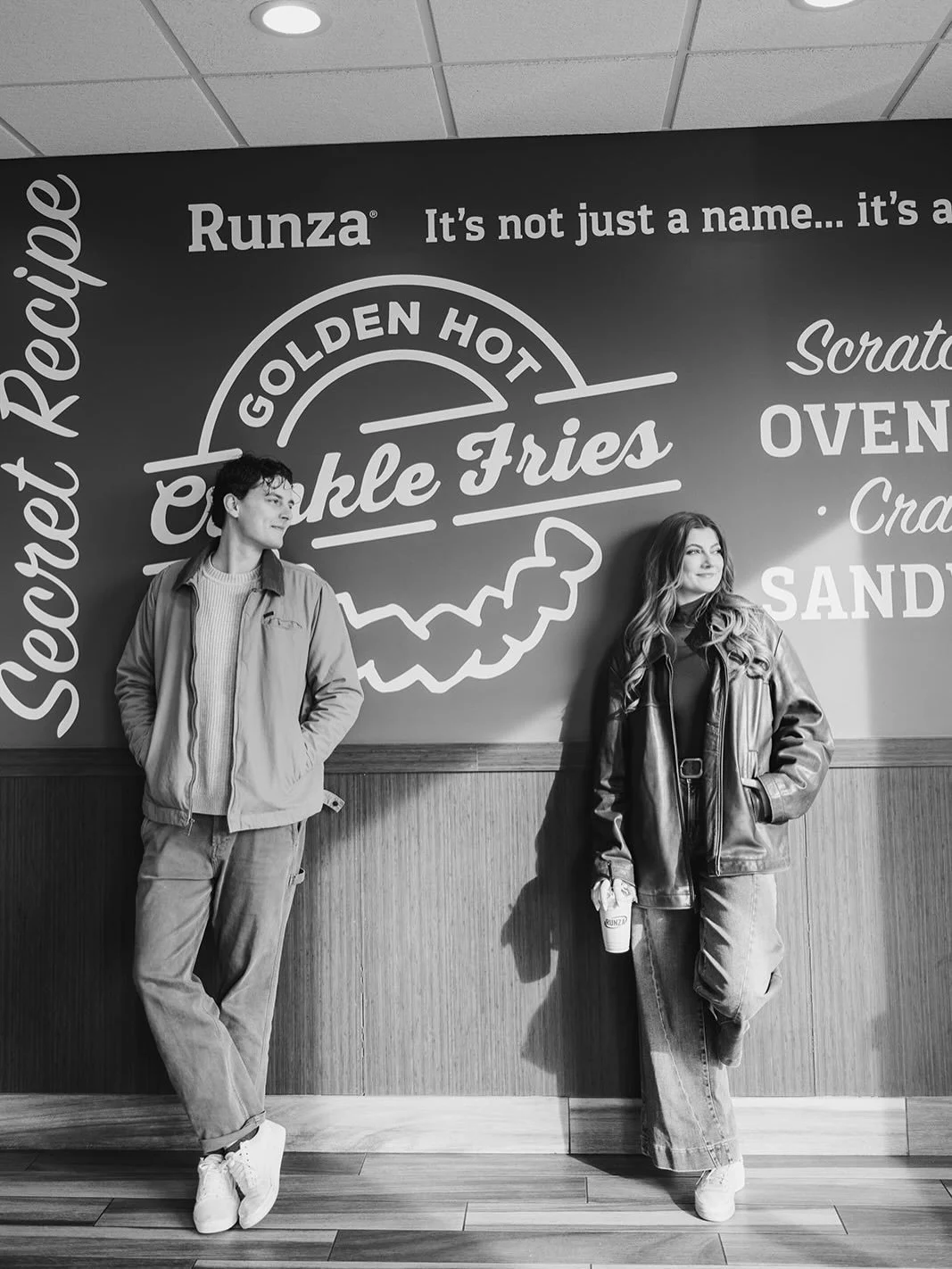 Secret recipe to a good day? Head over to Runza 🤤 We had fun eating Runzas with @claireandconnor &amp; @keiraneviusphotography during our shoot. 

#couplesphotoshoot #couple #runza #runzarestaurants #runzaphotoshoot