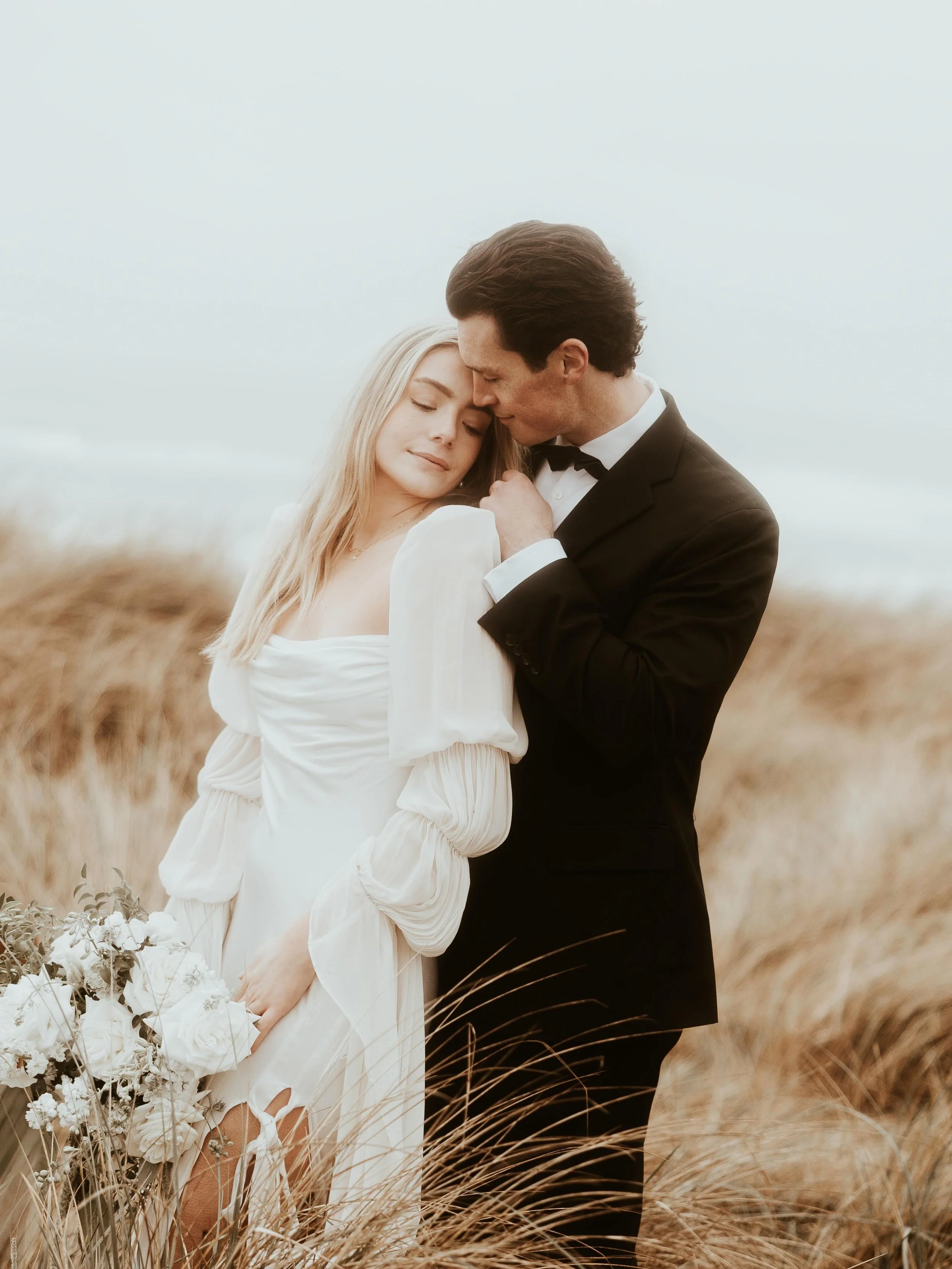 Is this a dream? I think so ☁️🦄

Host: @vowandventure.co 
Elopement: @lukeandashlyn 
Dress: @rawgoldenrentals 
Jewelry: @terraaura.jewelry 
Florals: @erinrebekahfloralpdx 

#oregon #elopement #elopementphotoshoot #oregoncoast #couplesphotoshoot