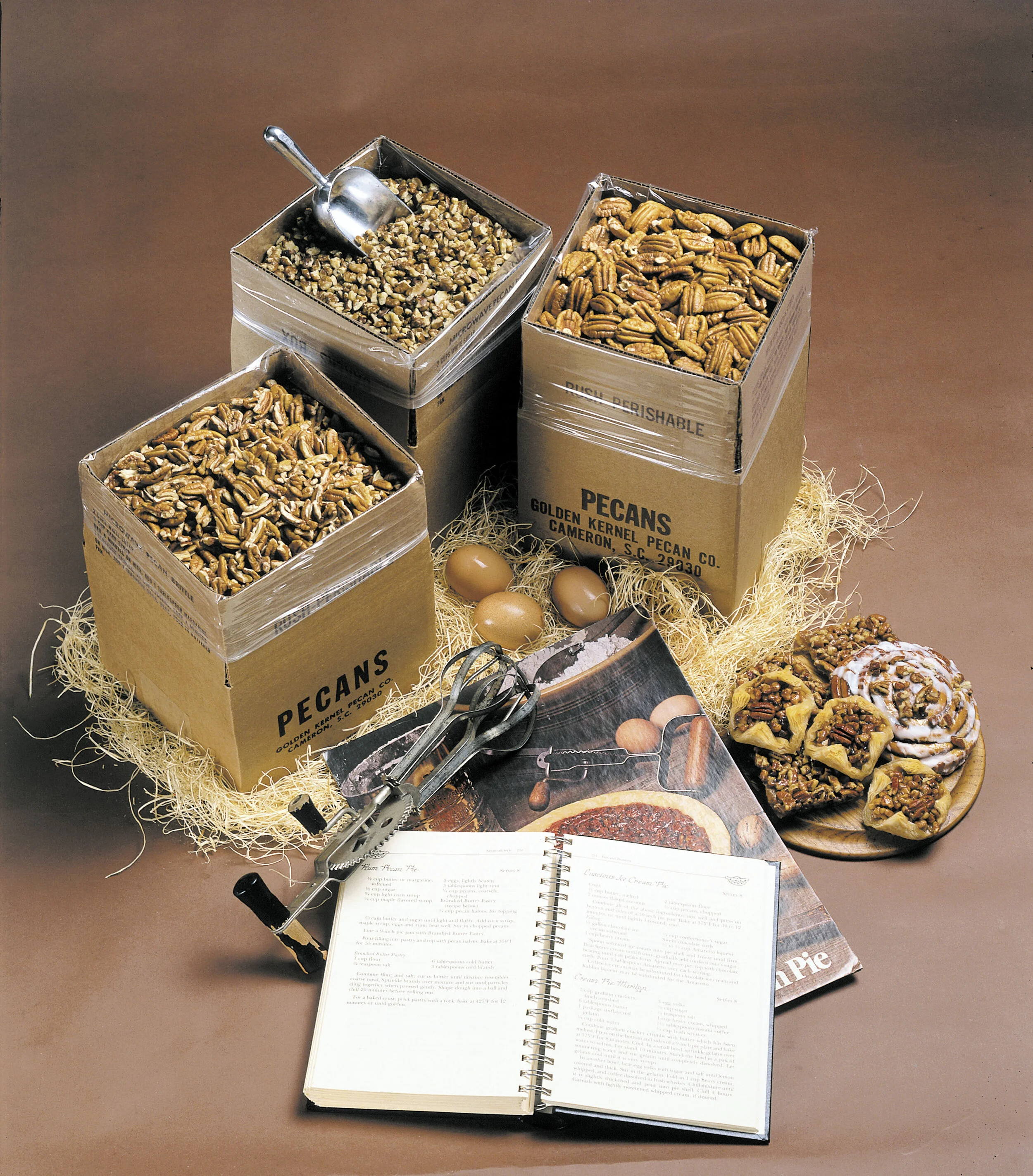 Fancy Large Pecan Pieces  - Baker's Box