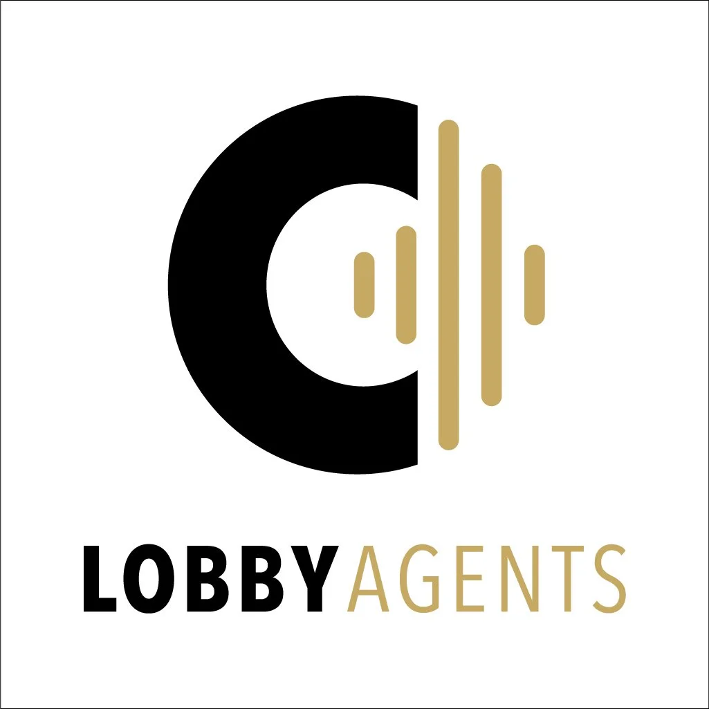 LA_LogoType_Stack2_WhiteGoldSolid_onBlack_1024px-100.jpg