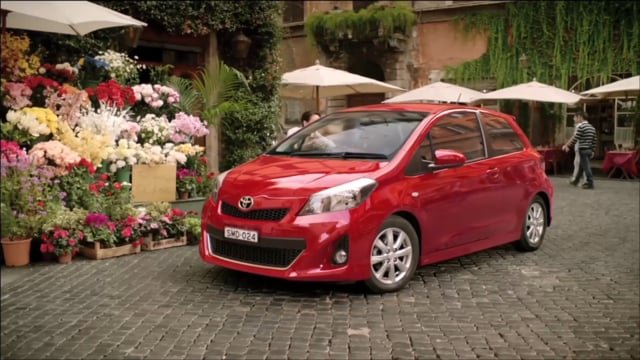 Toyota - Yaris ^