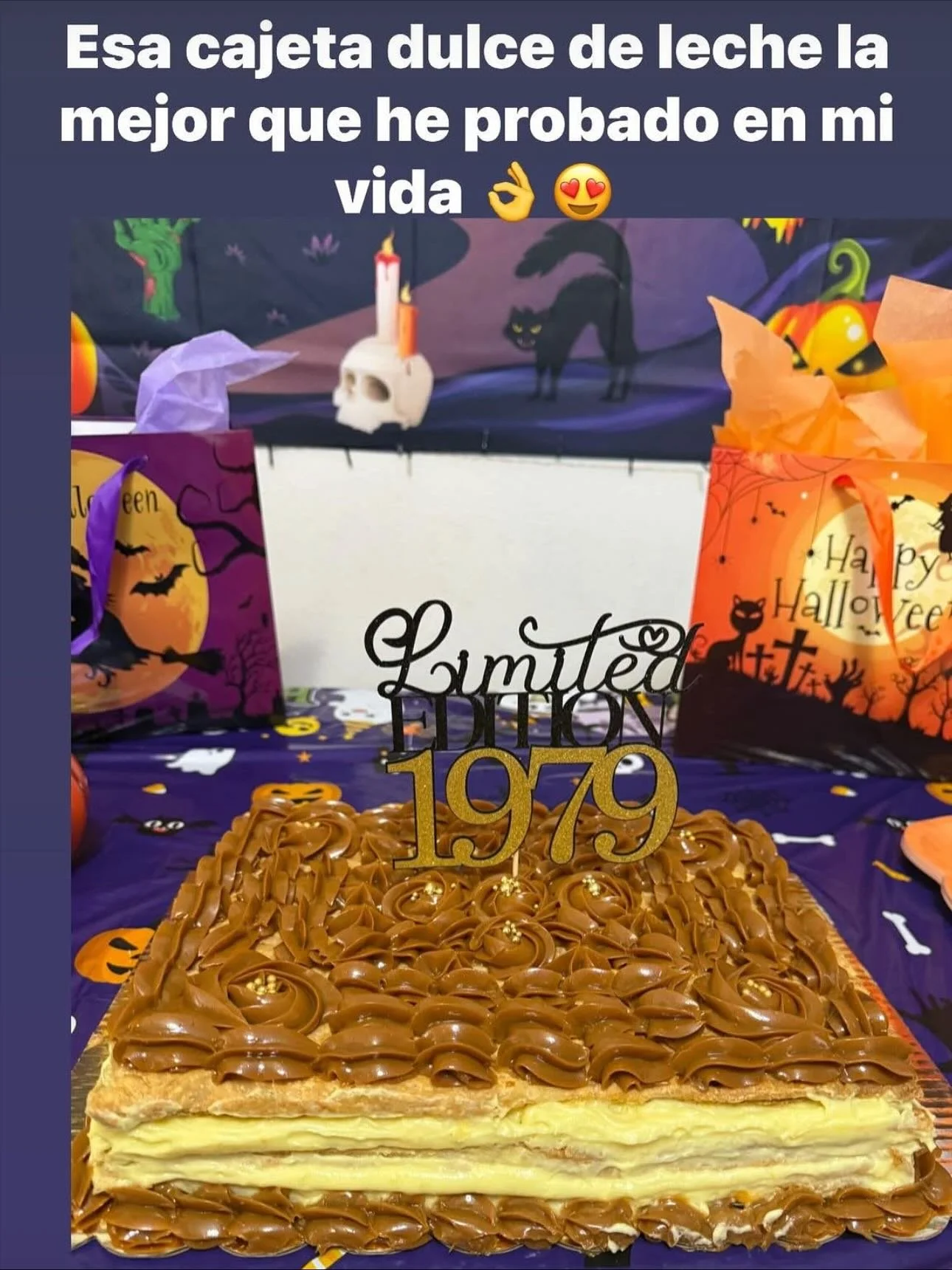 Pastel de Milhojas o Se&ntilde;orita Cubana a gusto del cliente.Relleno de crema pastelera y decoraci&oacute;n con dulce de leche ❤️🎂Para pedidos al 702-465-0501 #pastelescubsnos #respisteria #yeniseyfigueredo