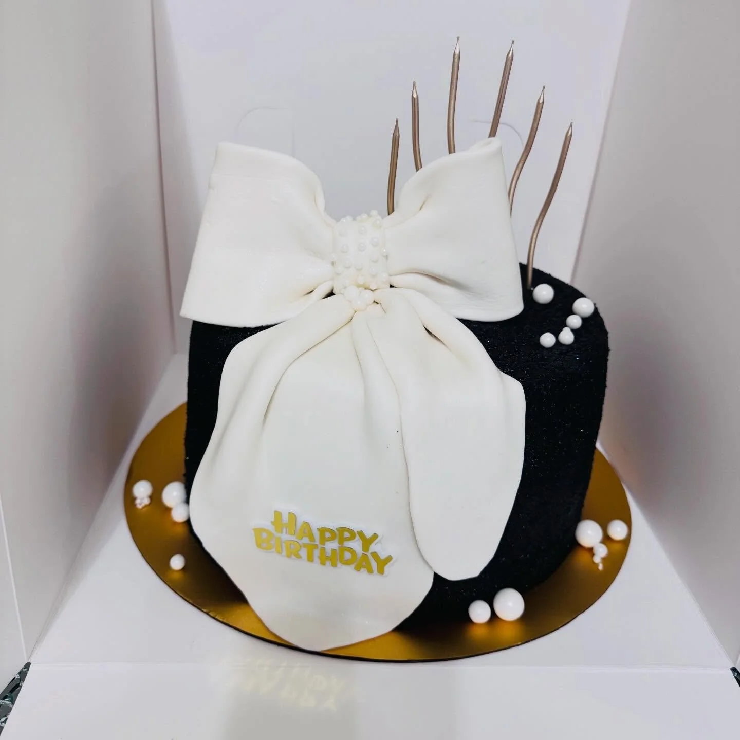 Pasteles personalizados.Nos encontramos en Las Vegas c&oacute;digo postal 89156 .Para pedidos al 702-465-0501.#pasteleslasvegas #pasteldecumplea&ntilde;os #pastelesartesanales #pastelesdecorados