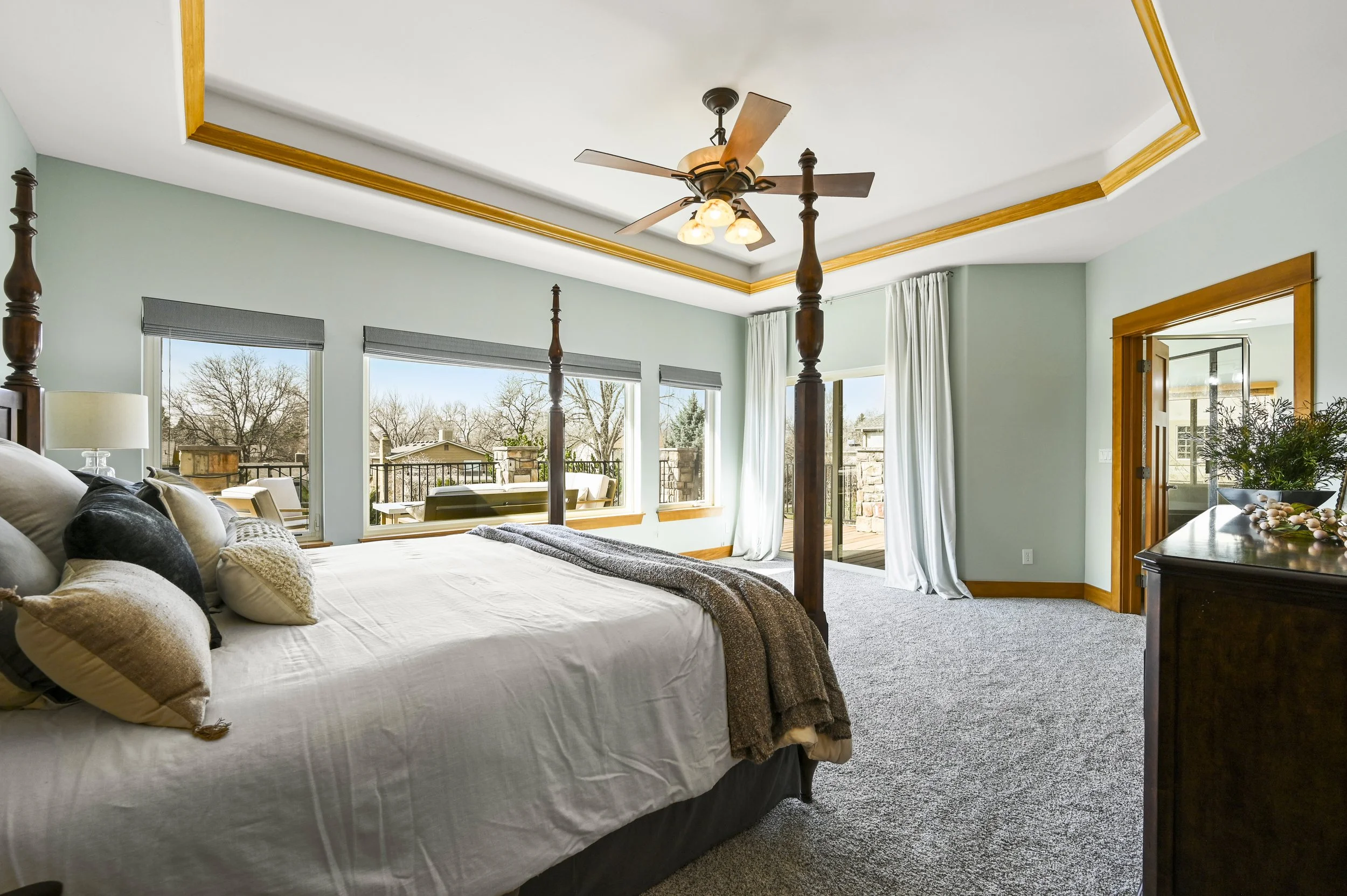 13866 W 76th Pl27.jpg