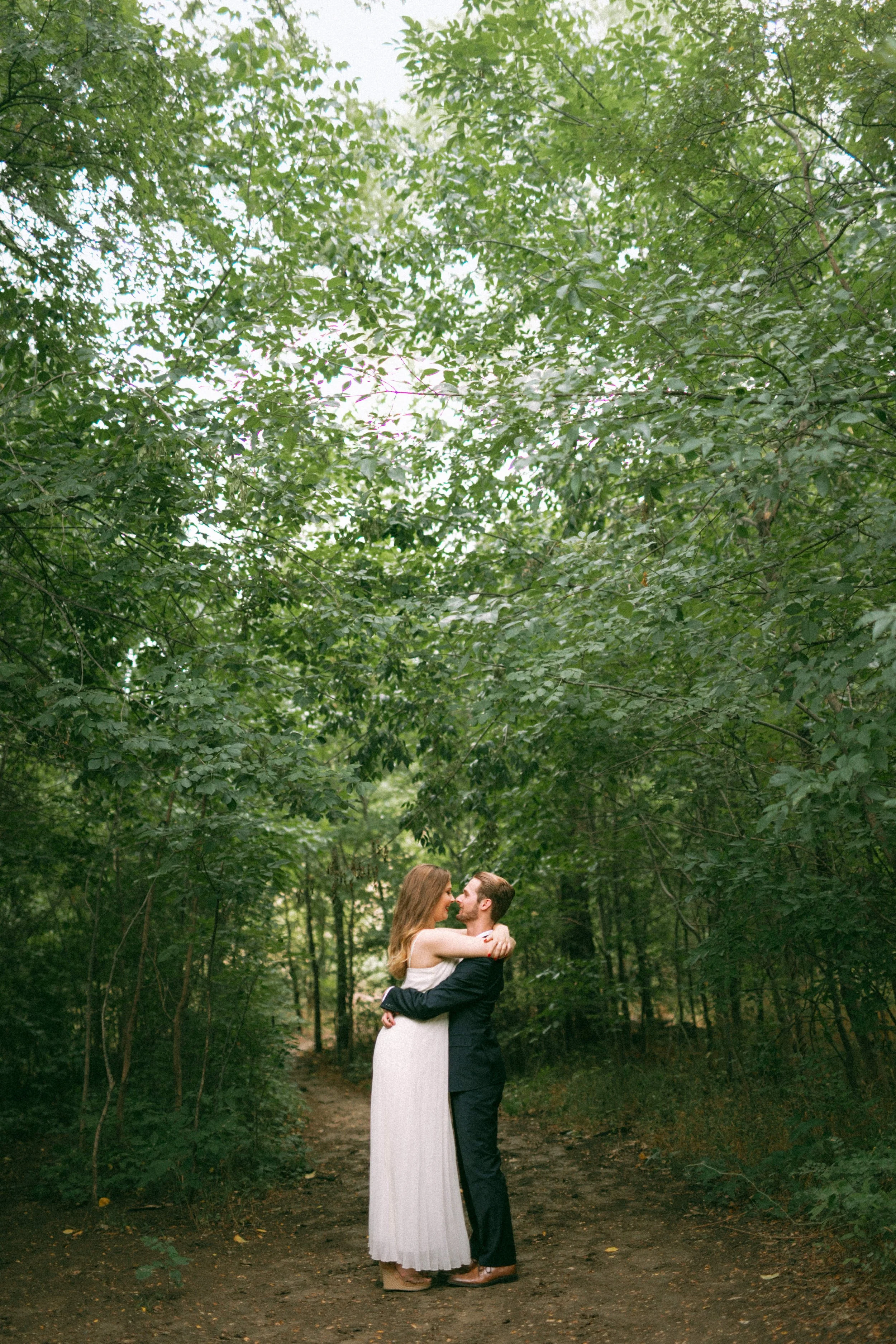 grandromantic-indianapolis-proposal-photographer-20.jpg