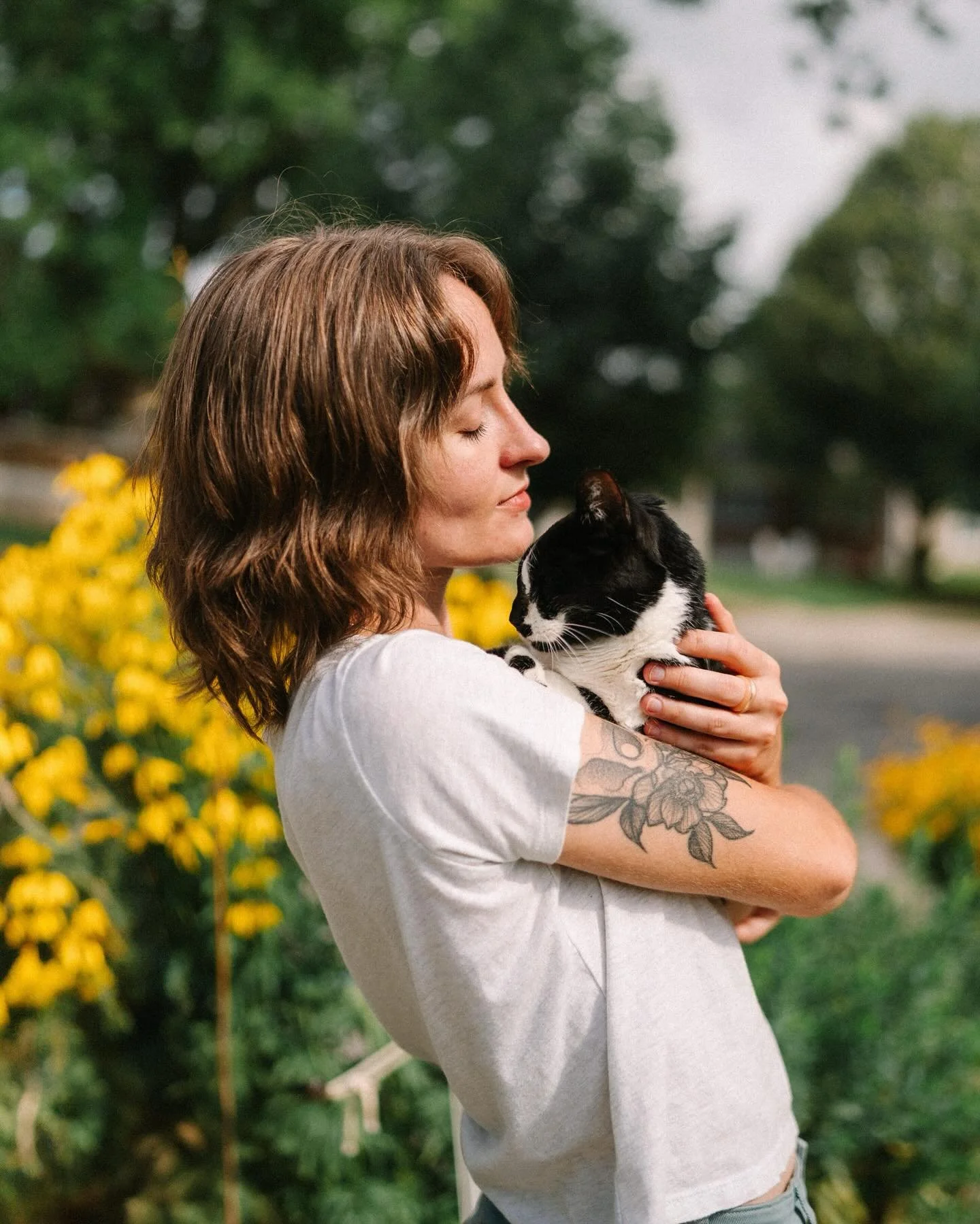 A lot of people needing end of life pet photography have found me recently. These aren&rsquo;t sessions I ever saw myself doing but I have never turned one away a single one away &amp; have done everything within my power to be there same day or next