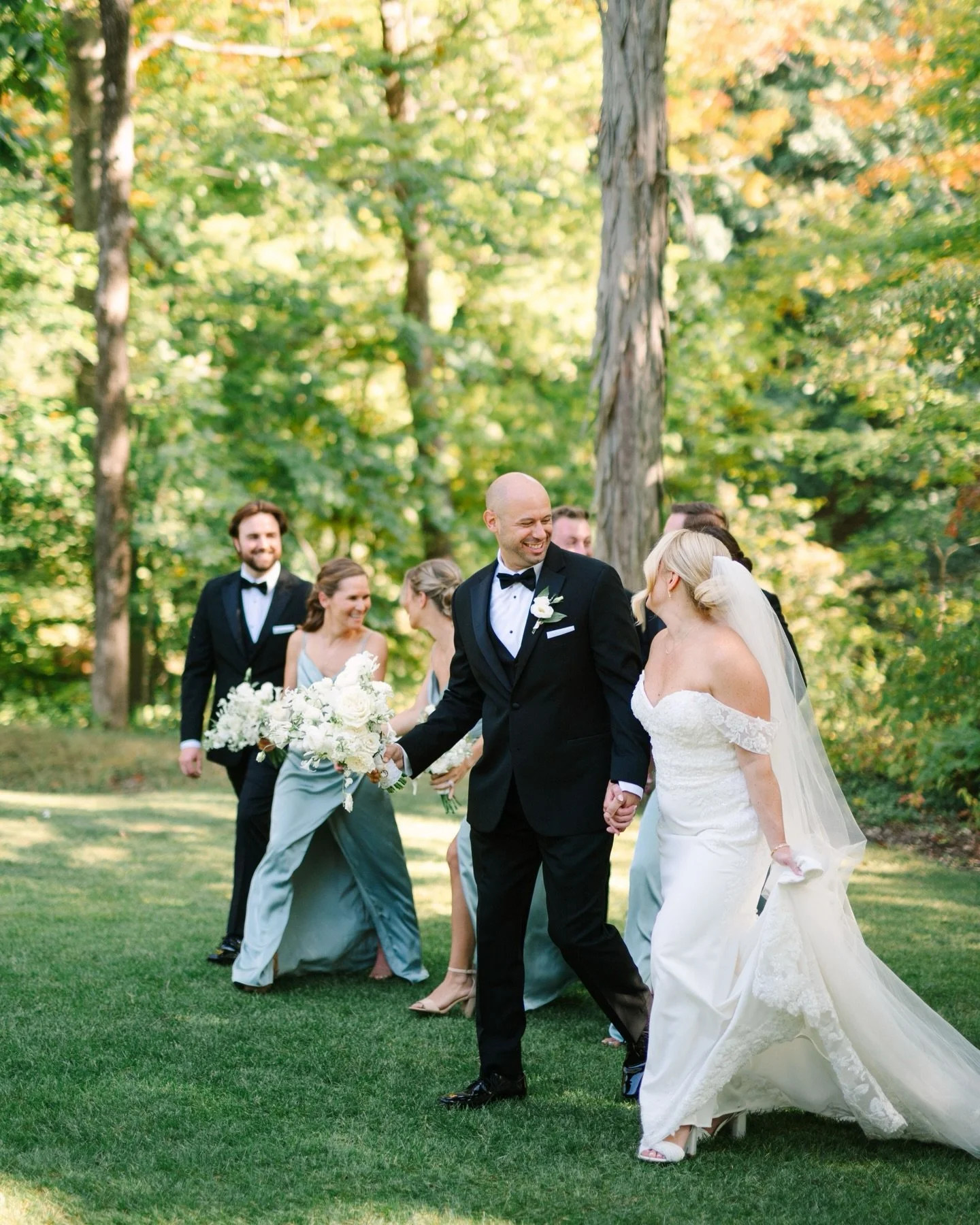 The energy at this wedding was unbelievably lovely, the weather was genuinely perfect, and I got to second shoot for the wonderful @megan_malmquistphoto.🖤

Second shooting is so fun and special because it adds another interpretation of your wedding 