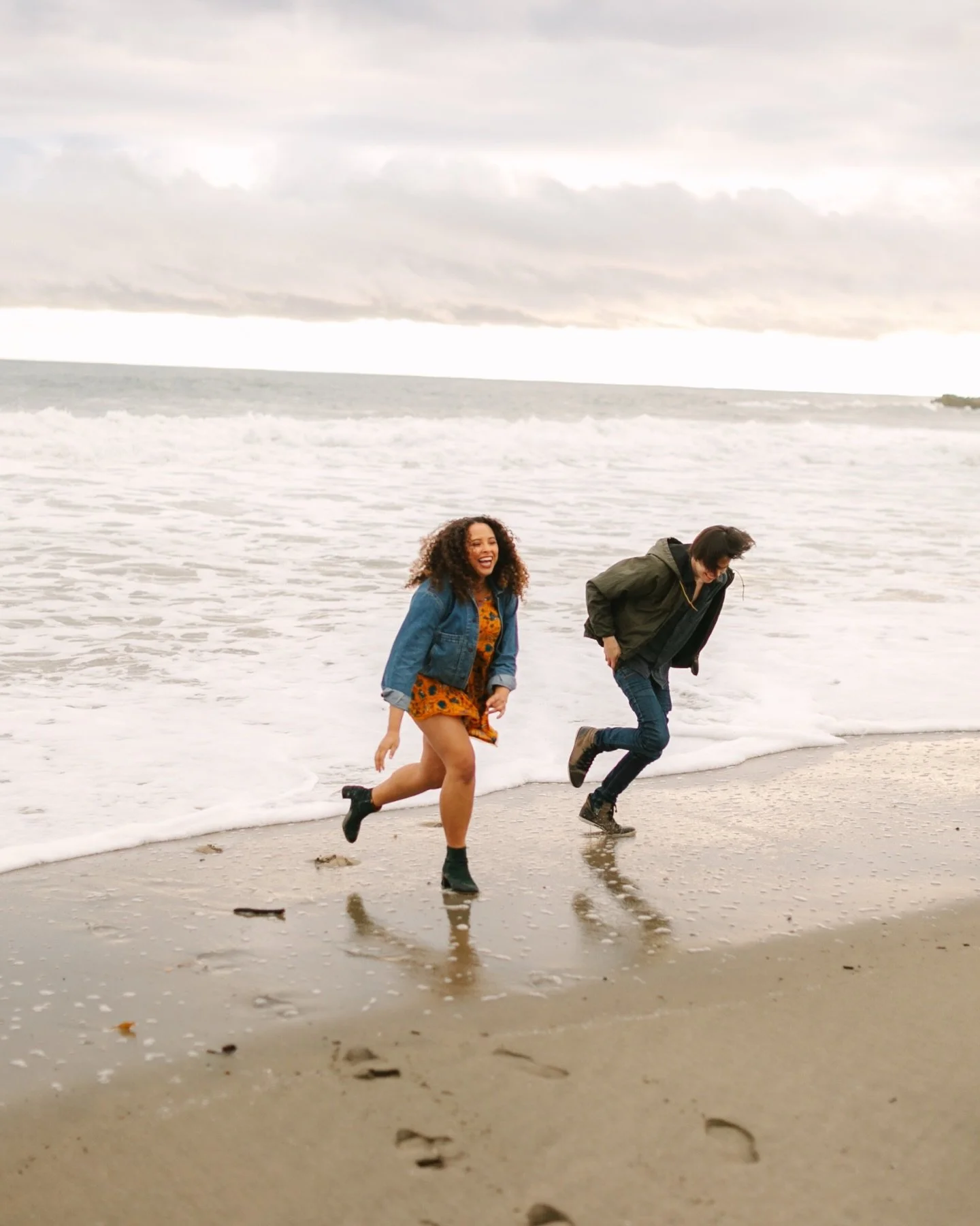 throwback to when i was constantly flying out to california for sessions!🙌
also, fun fact, in high school i used to live 30 minutes from laguna beach and would just casually hang out with friends there. it feels like a whole different lifetime.😋🖤
