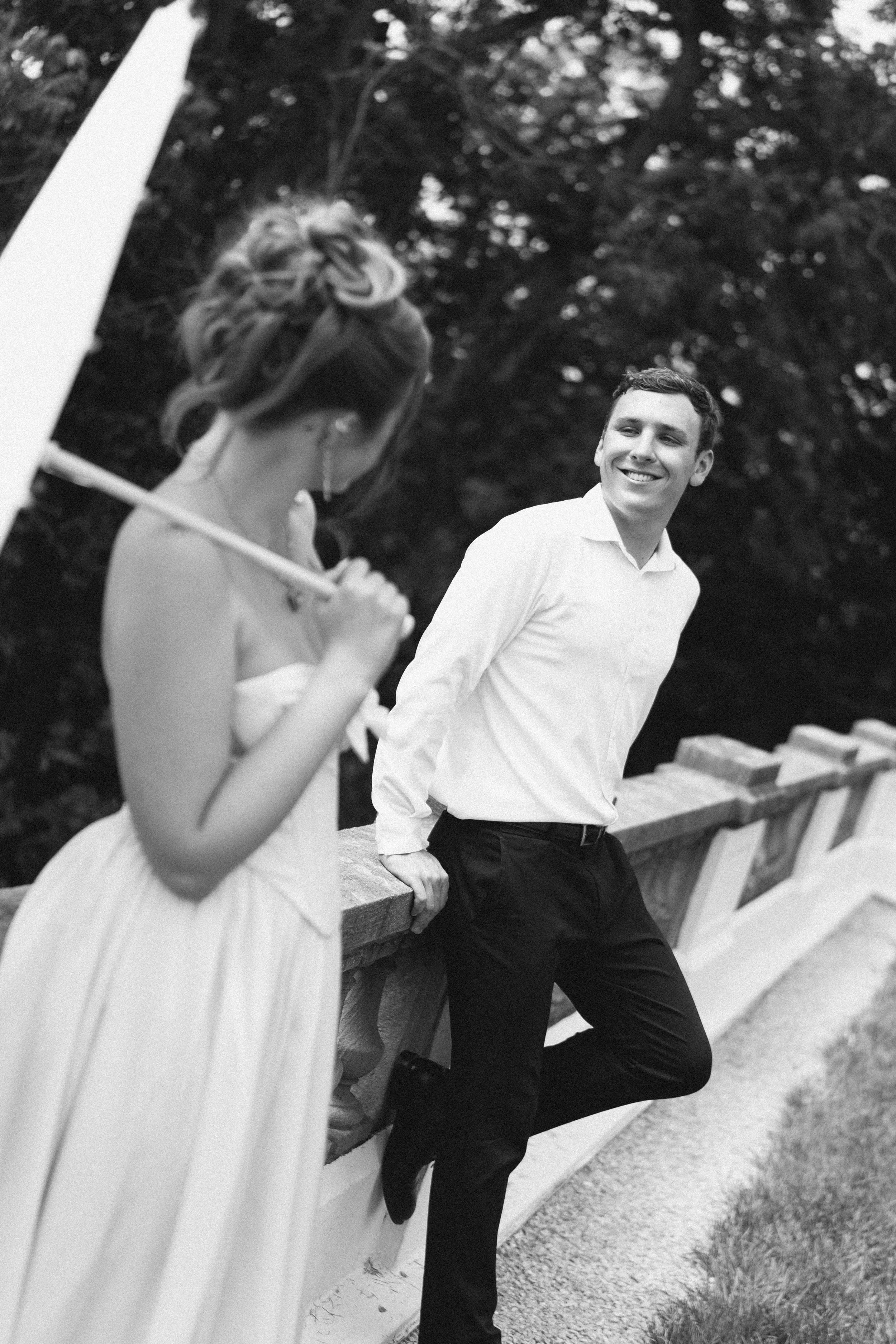 grandromantic-indianapolis-newfields-engagement-ew-65.jpg