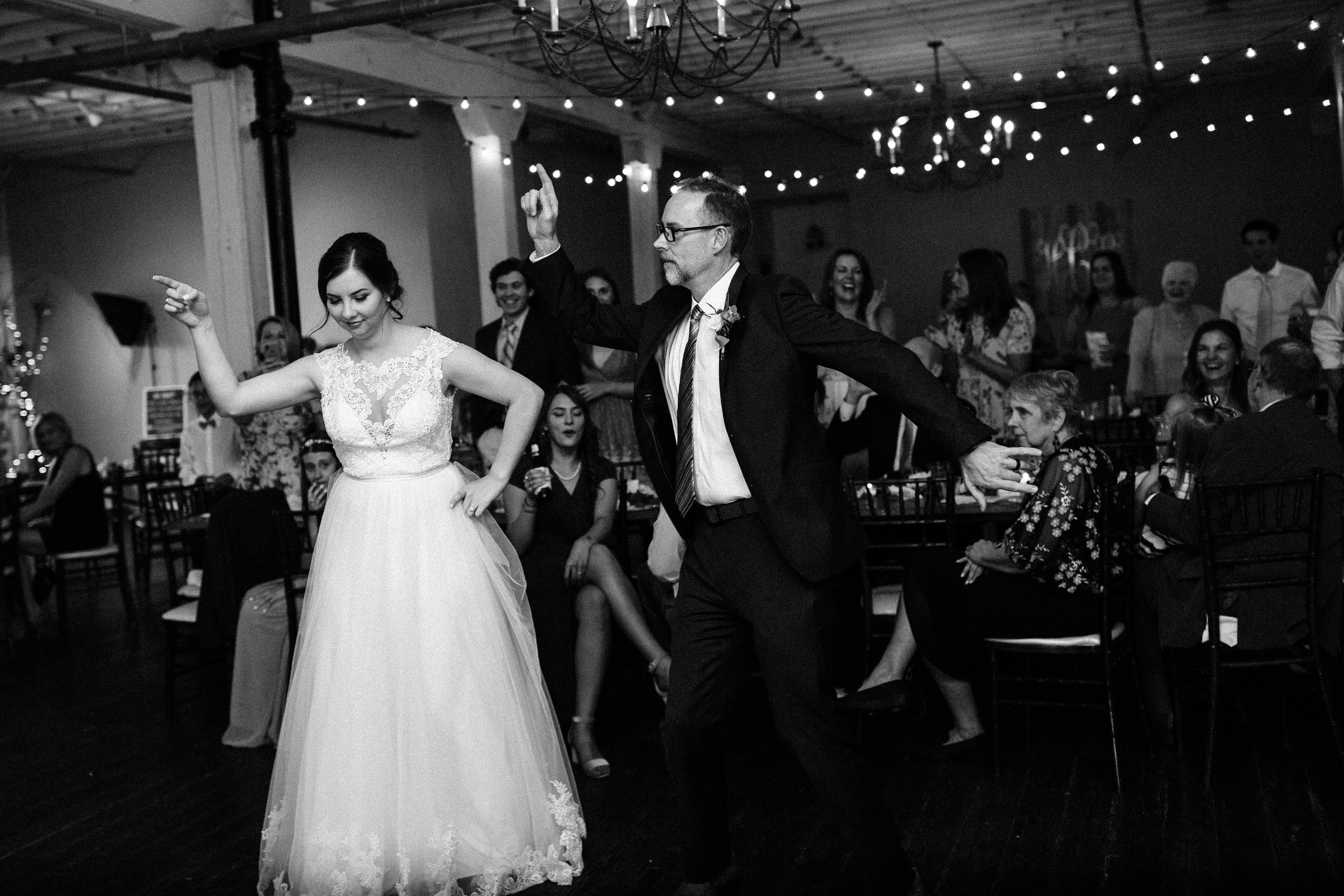 hannah-evan-brik-wedding-thegrandromantic (603 of 797).jpg