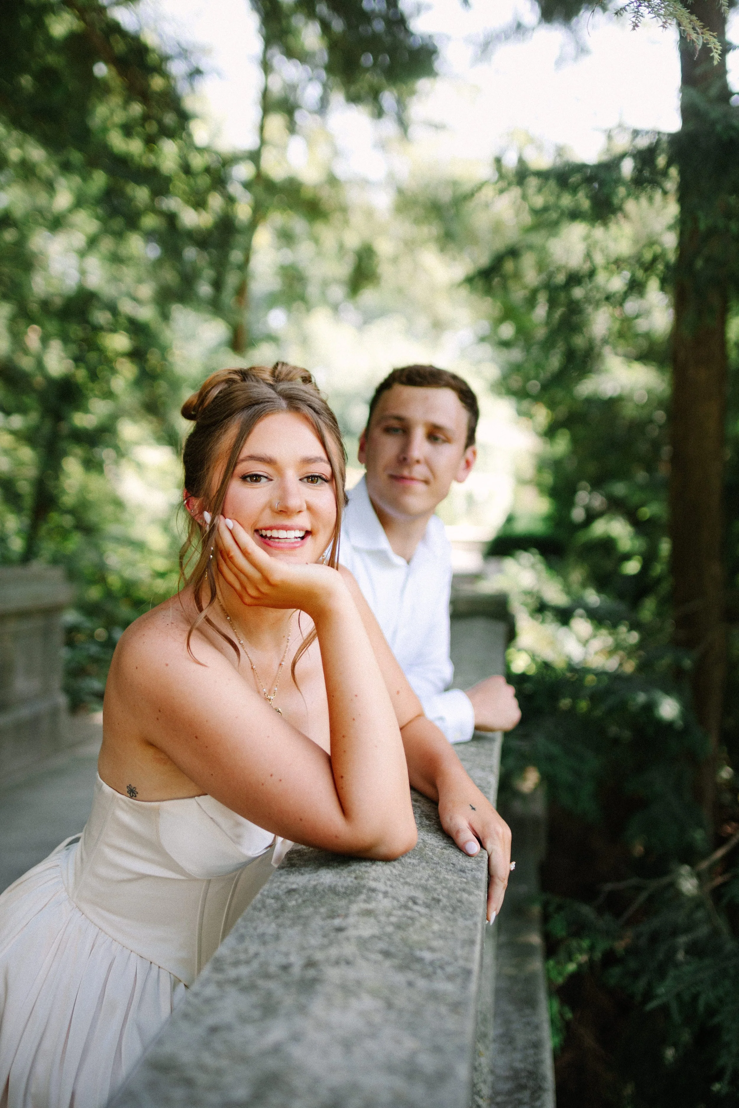 grandromantic-indianapolis-newfields-engagement-ew-96.jpg
