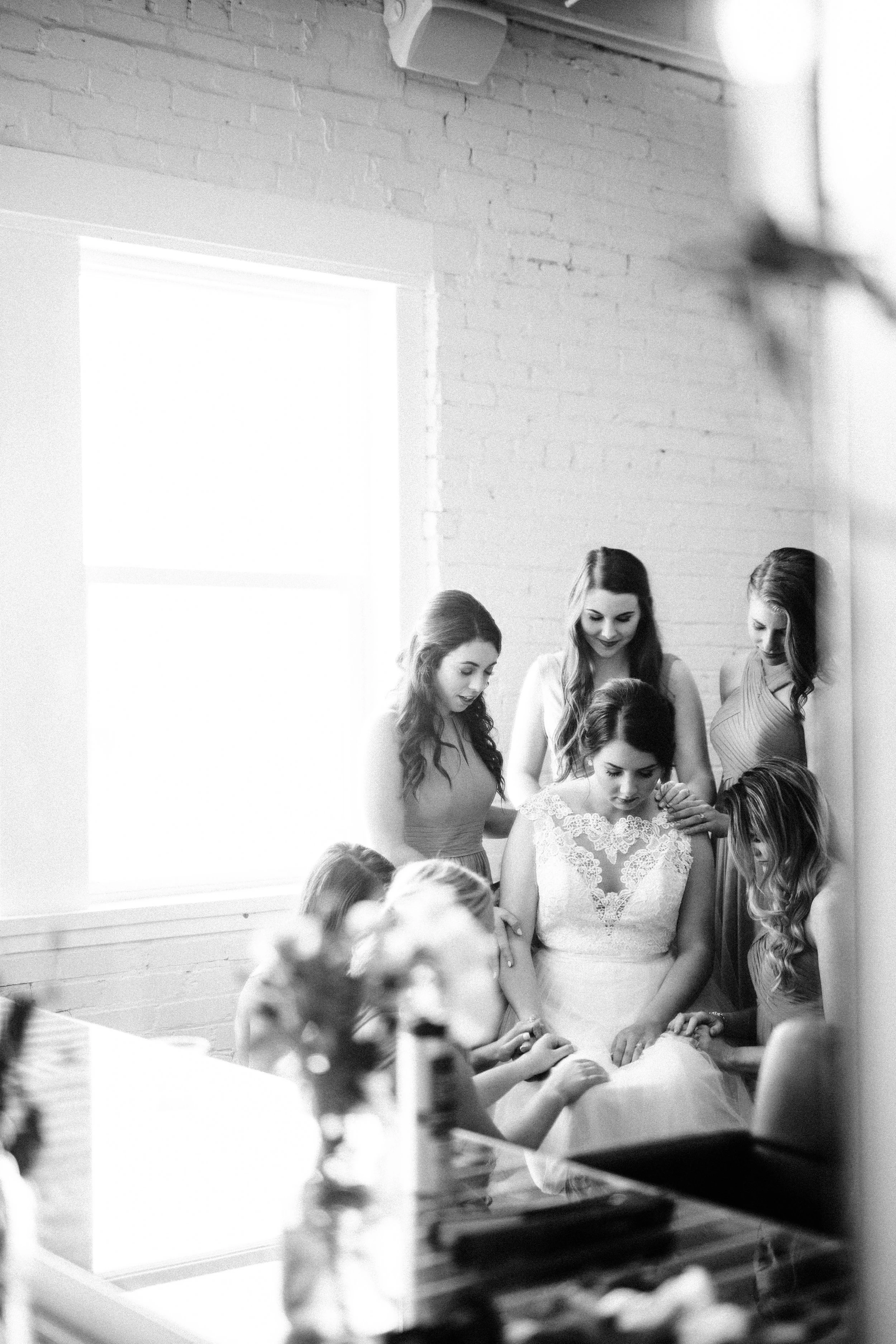 hannah-evan-brik-wedding-thegrandromantic (351 of 797).jpg