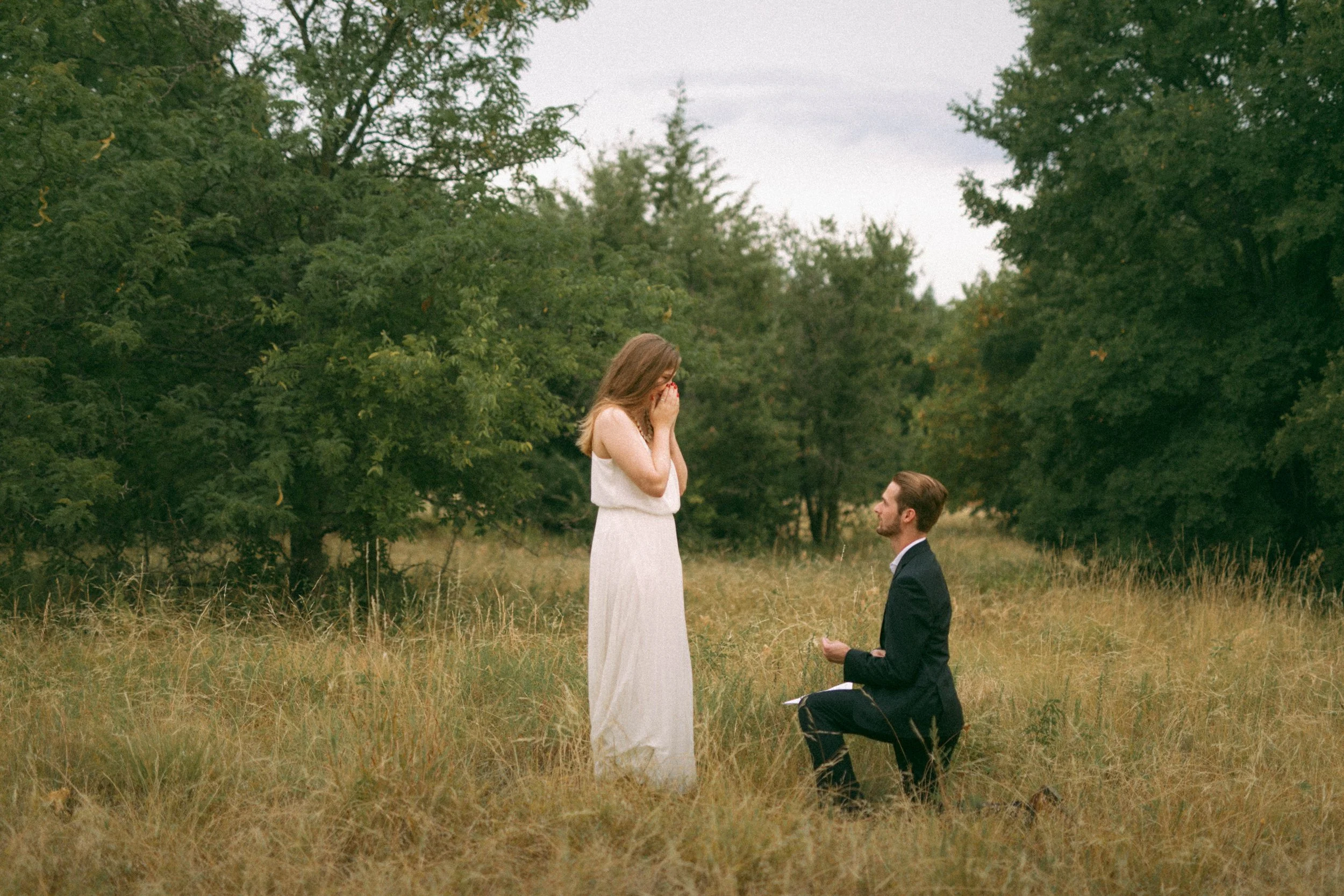 grandromantic-indianapolis-proposal-photographer-40.jpg