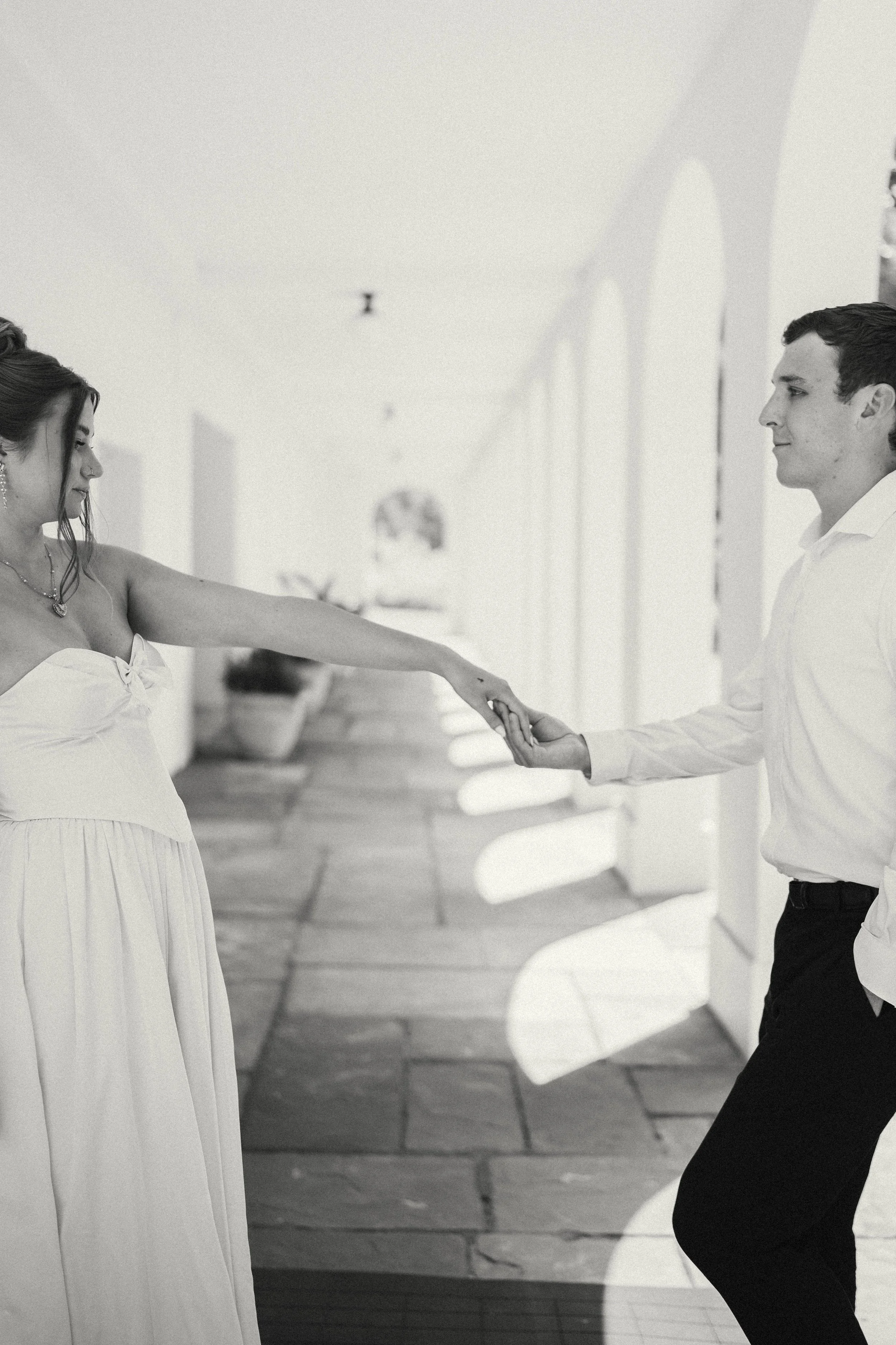 grandromantic-indianapolis-newfields-engagement-ew-14.jpg